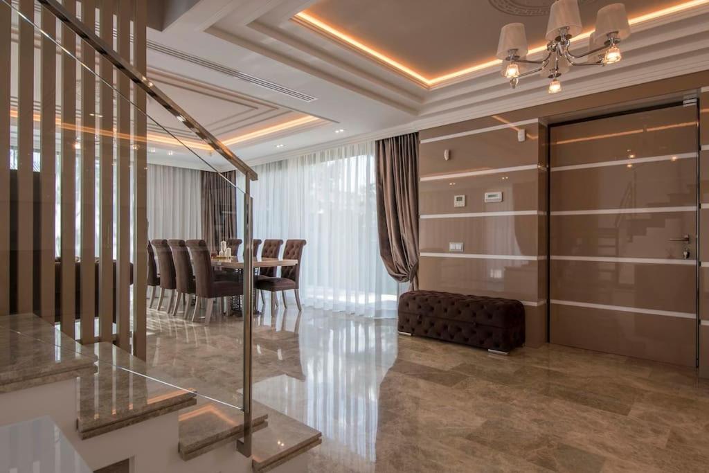 LUXURY VILLA Castelldefels playa.