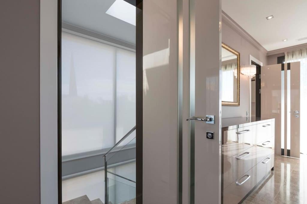 LUXURY VILLA Castelldefels playa.
