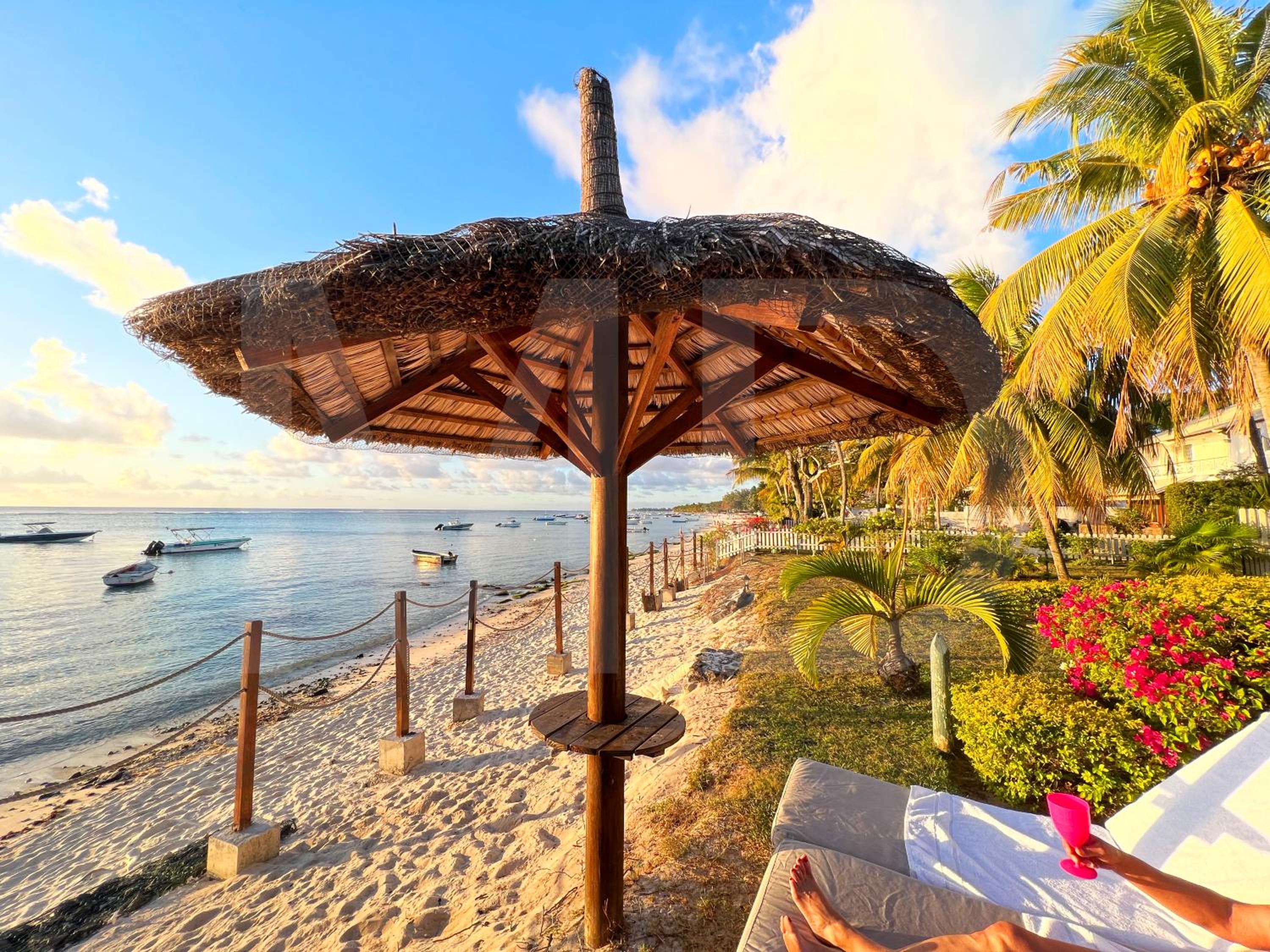 Caro's Beachfront