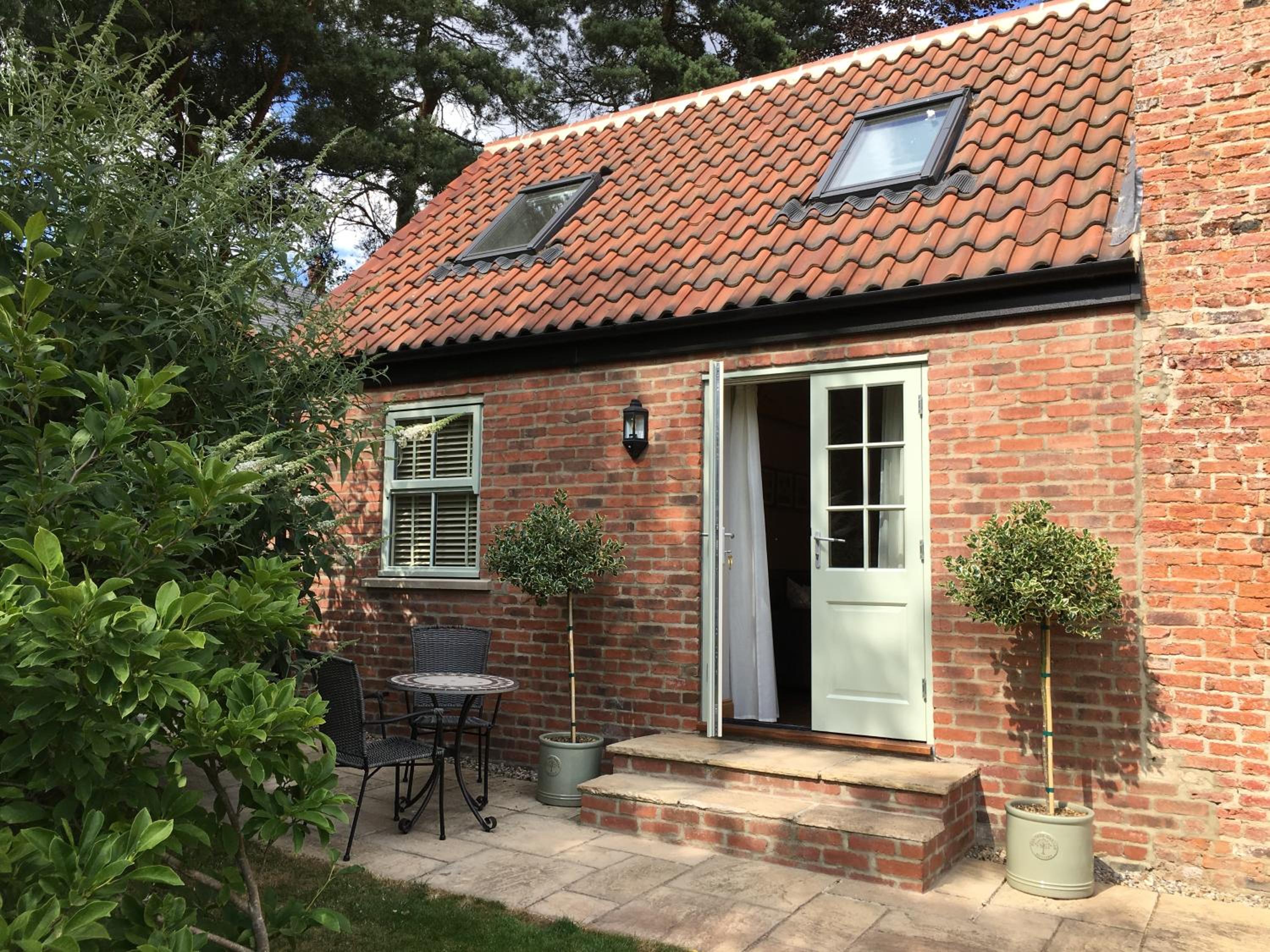 White House Barn, near Yarm / Stockton-on-Tees view 3