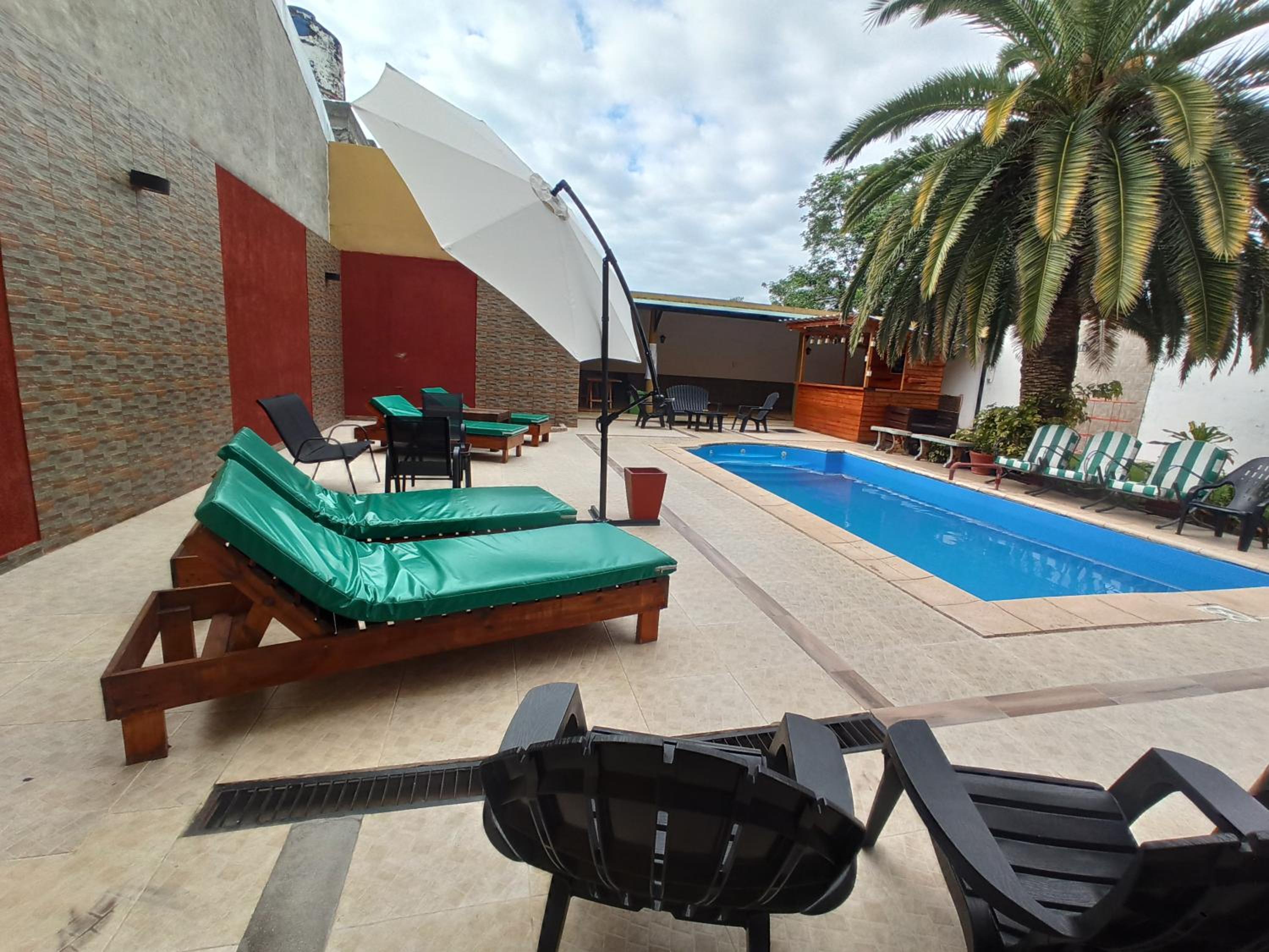 El Descanso Hotel