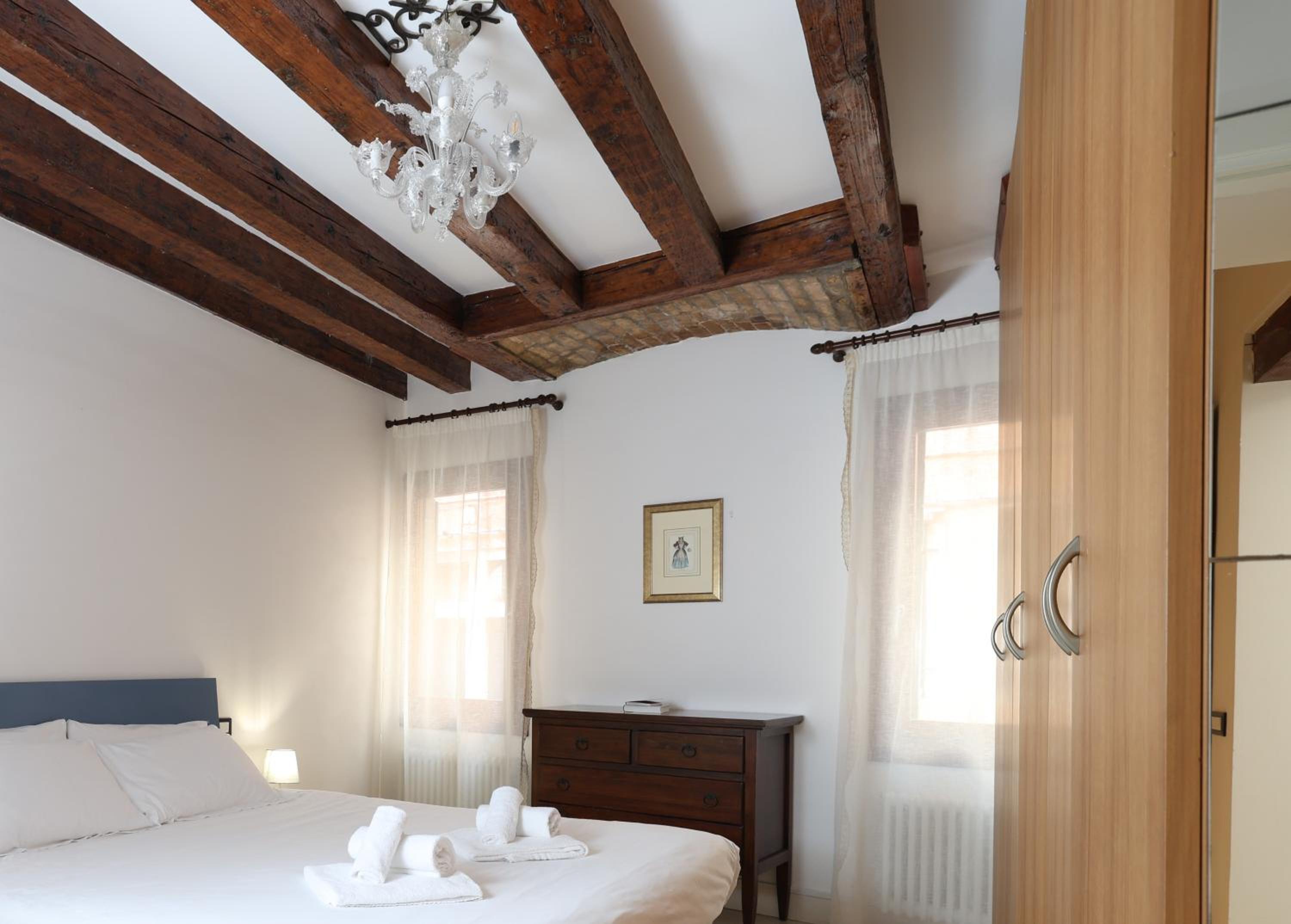 Bricola Biennale Apartments