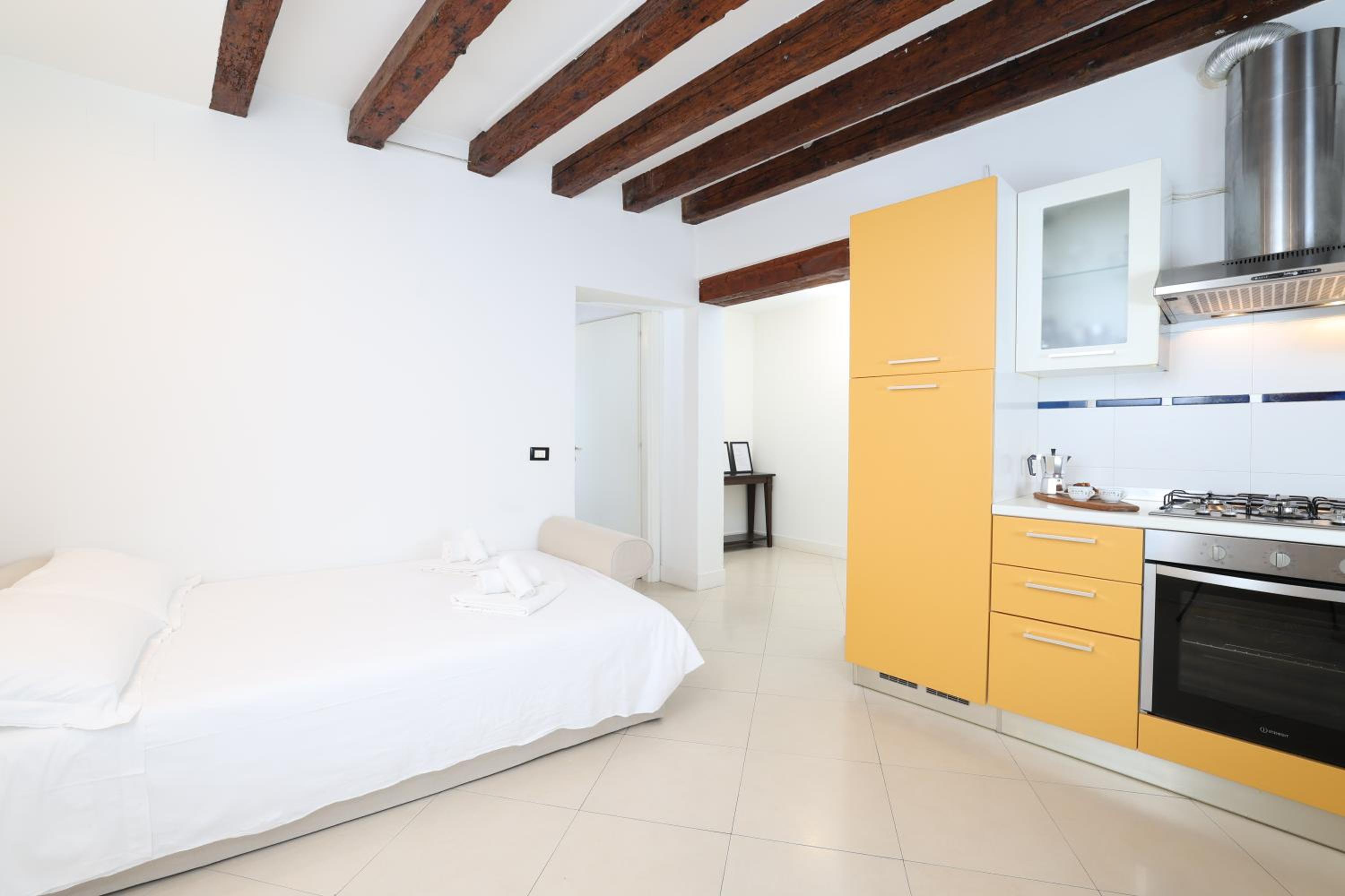 Bricola Biennale Apartments