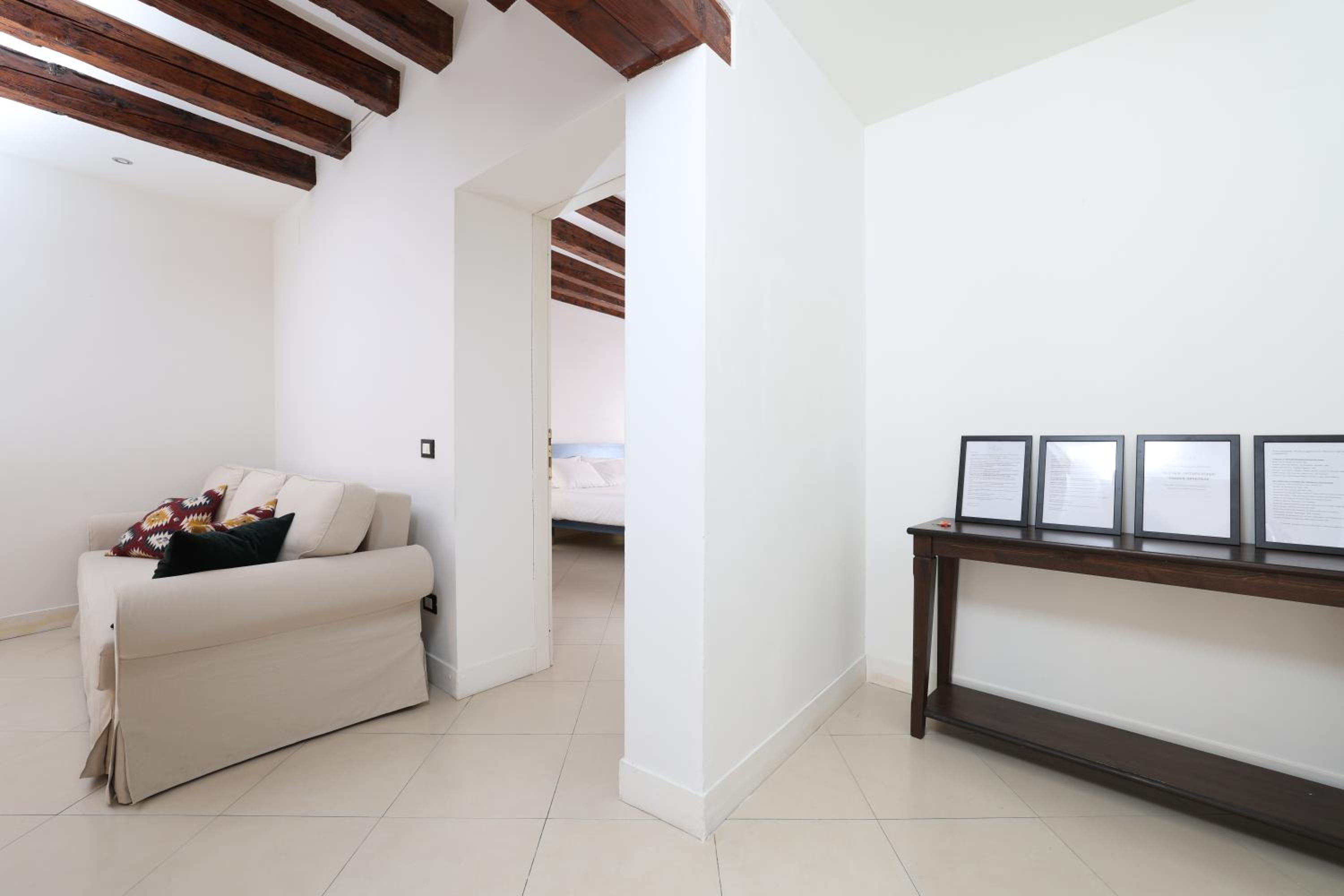 Bricola Biennale Apartments