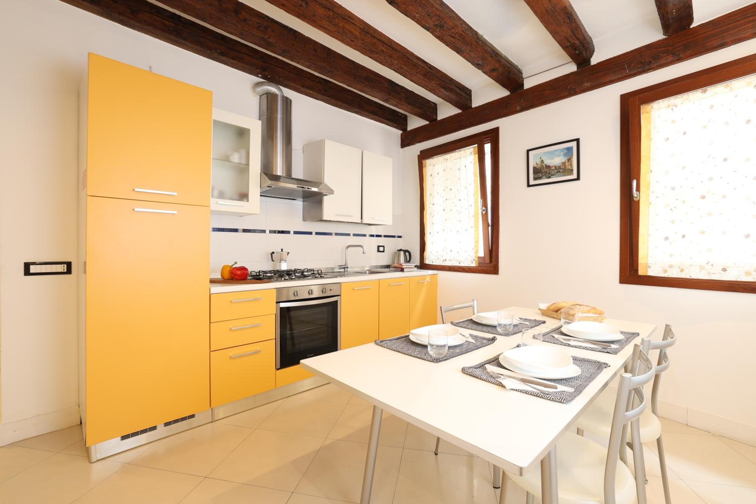 Bricola Biennale Apartments