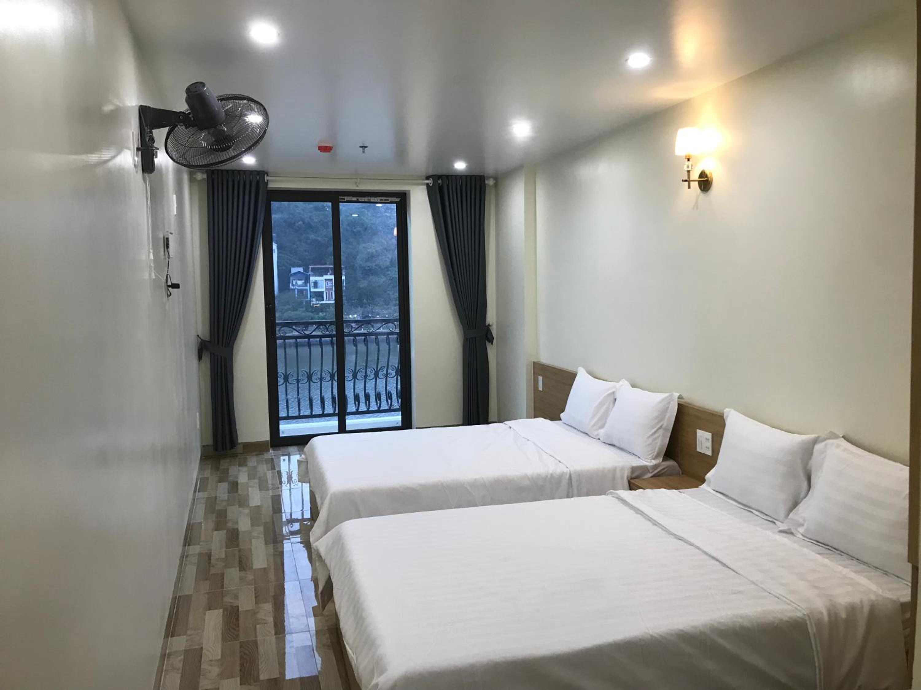 Sea Balcony Hotel view 3