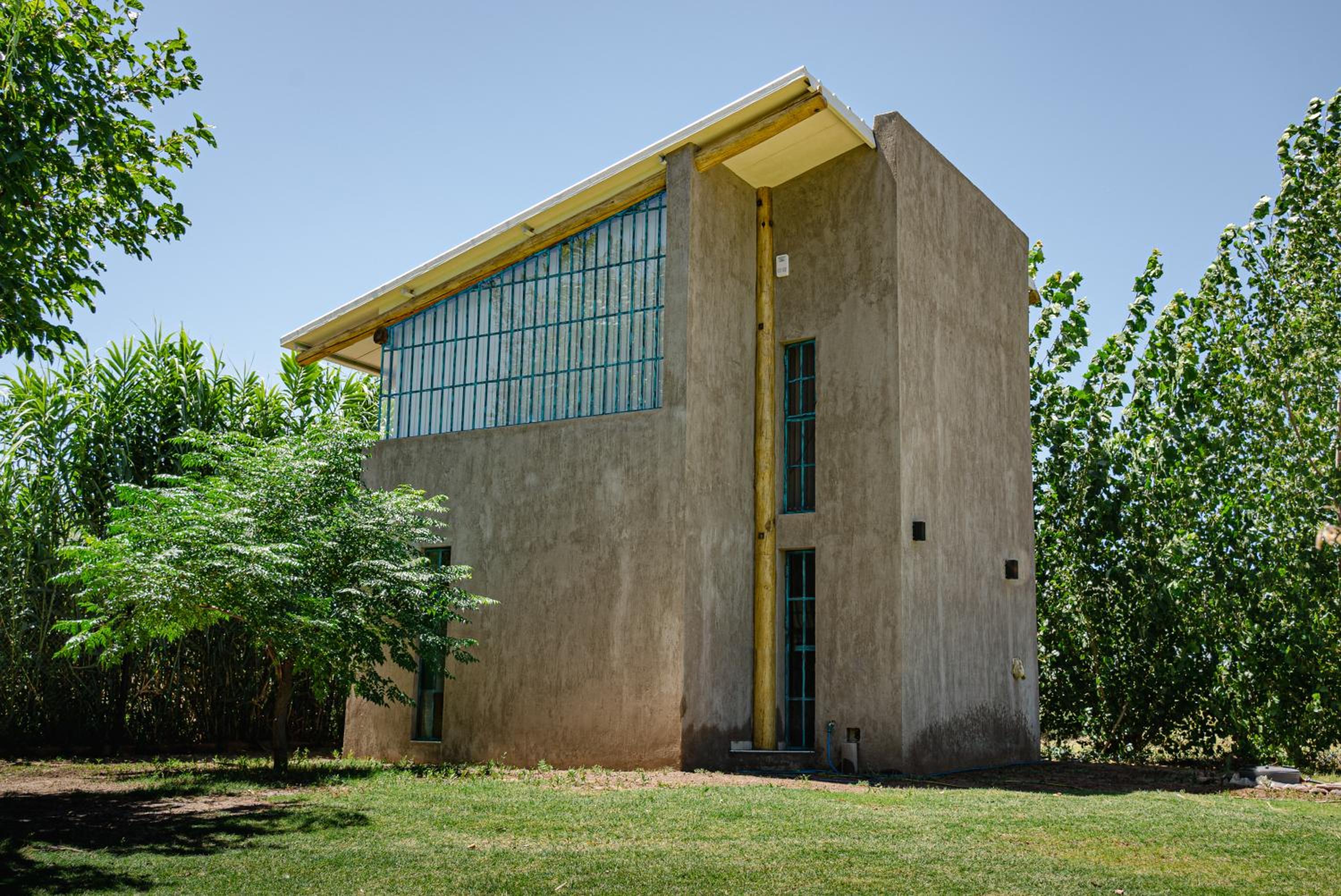 Alamos de Perdriel