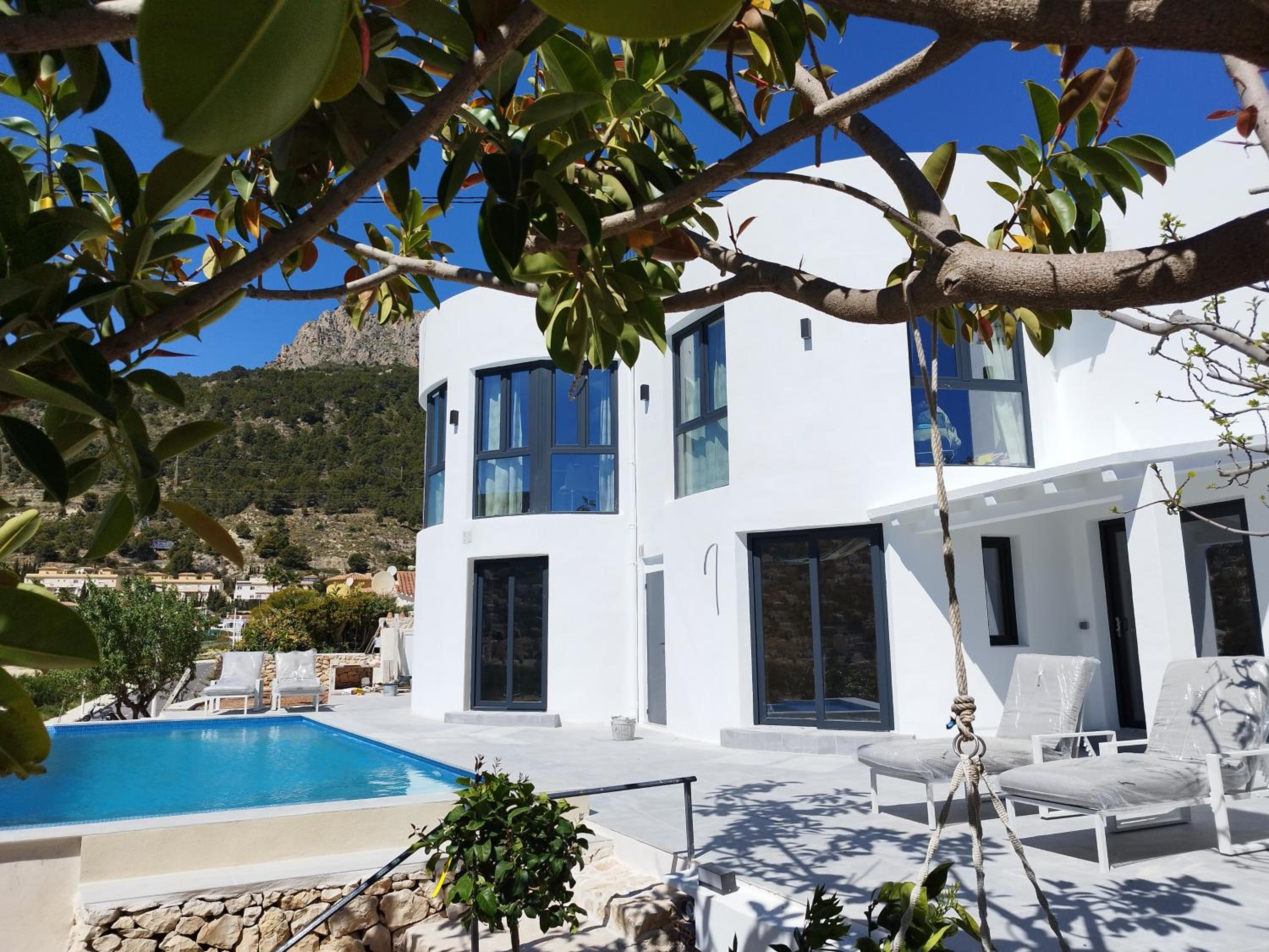 Modern luxury villa Paradise