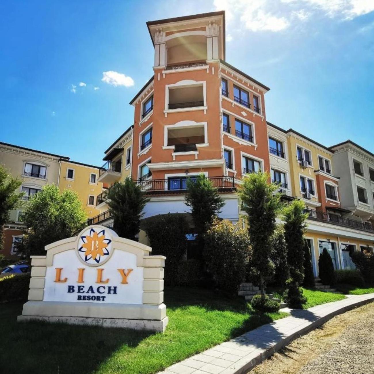 Lily Beach - Apartment 408A