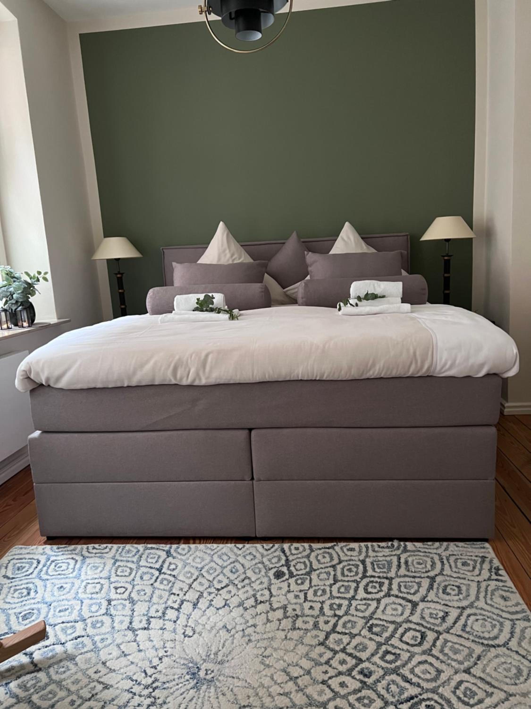 Burghofdrei hygge & zentral P-Platz Streaming