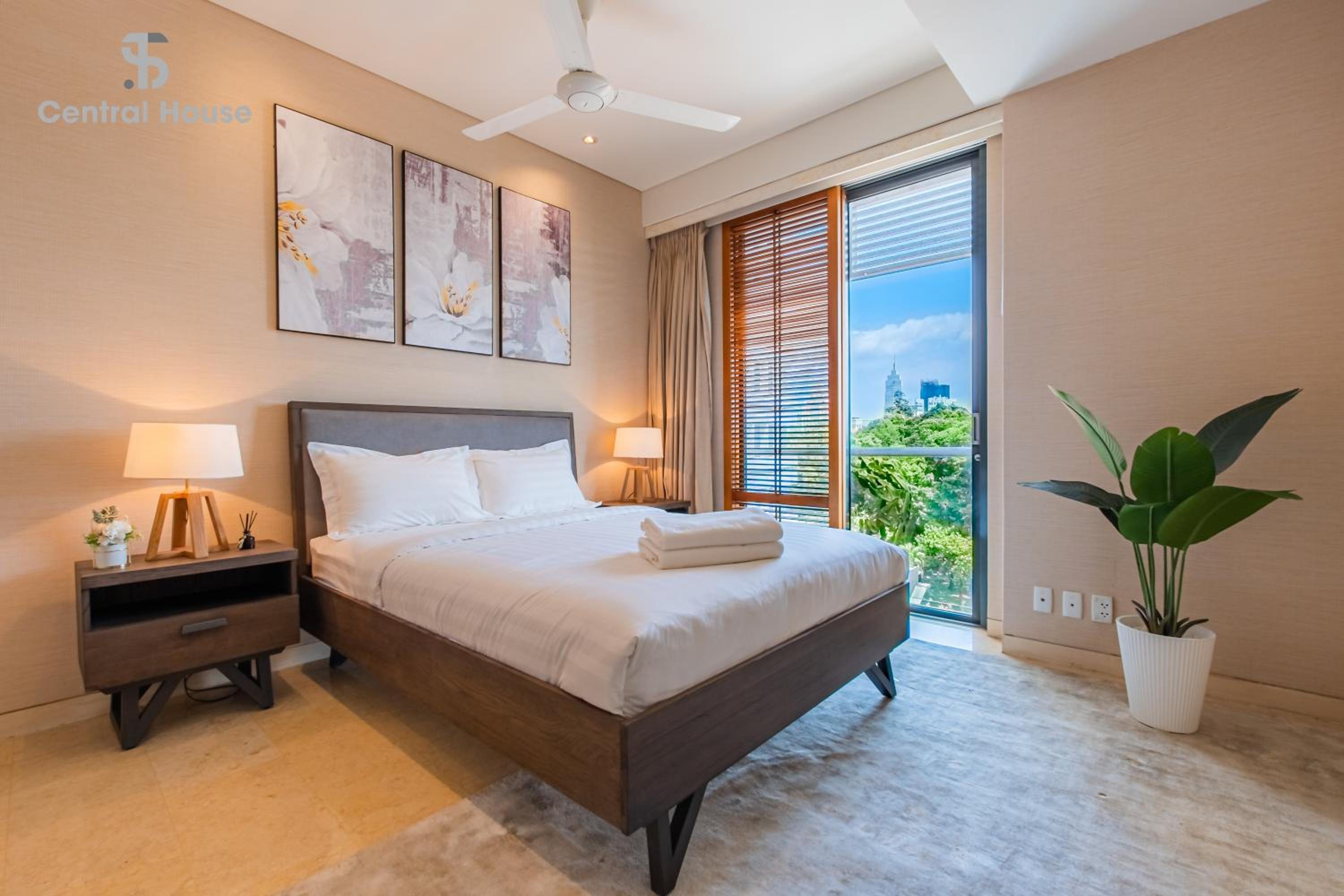 Park view Avalon Apartment District 1 HCM City