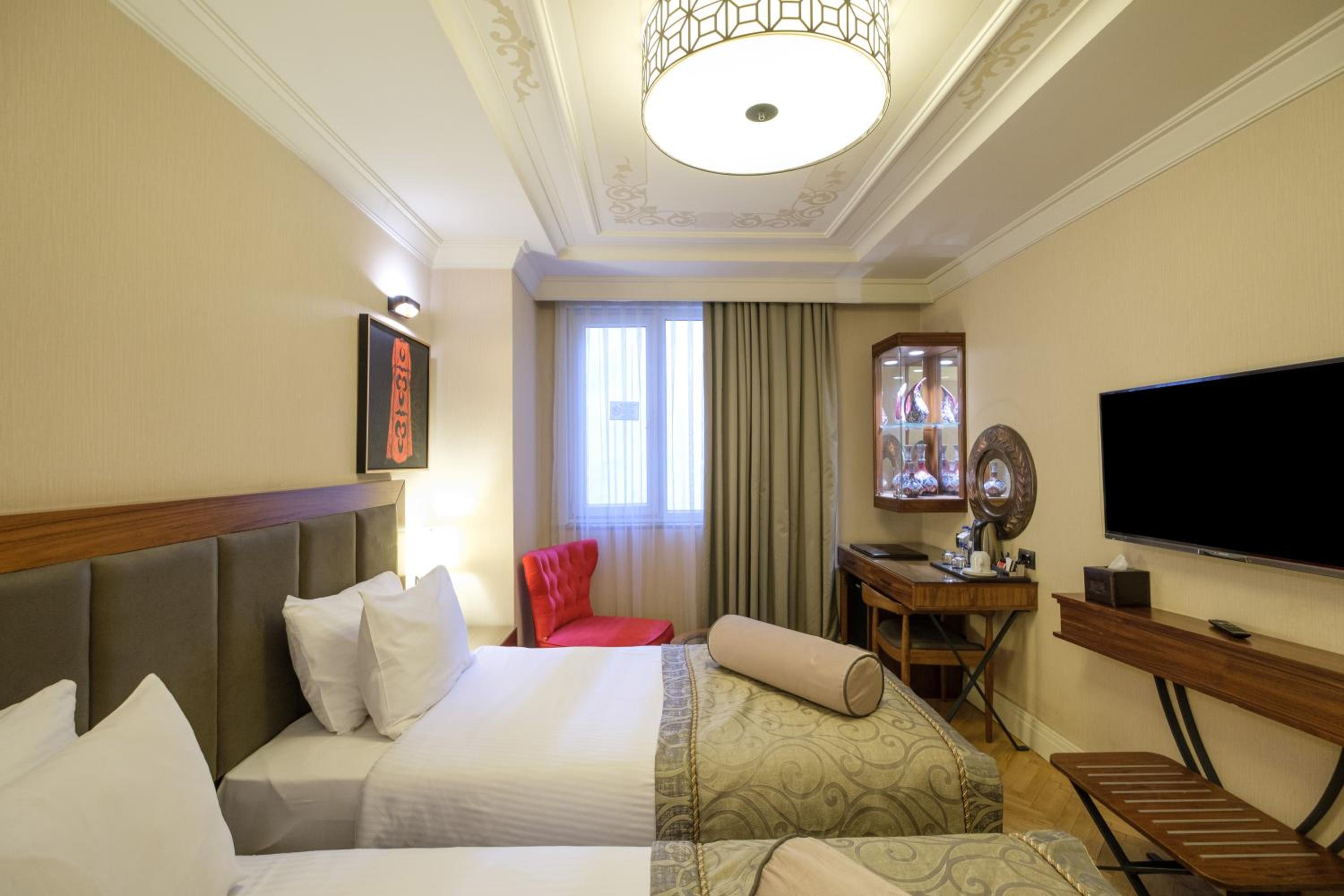 Golden Age Hotel Taksim - Image 71