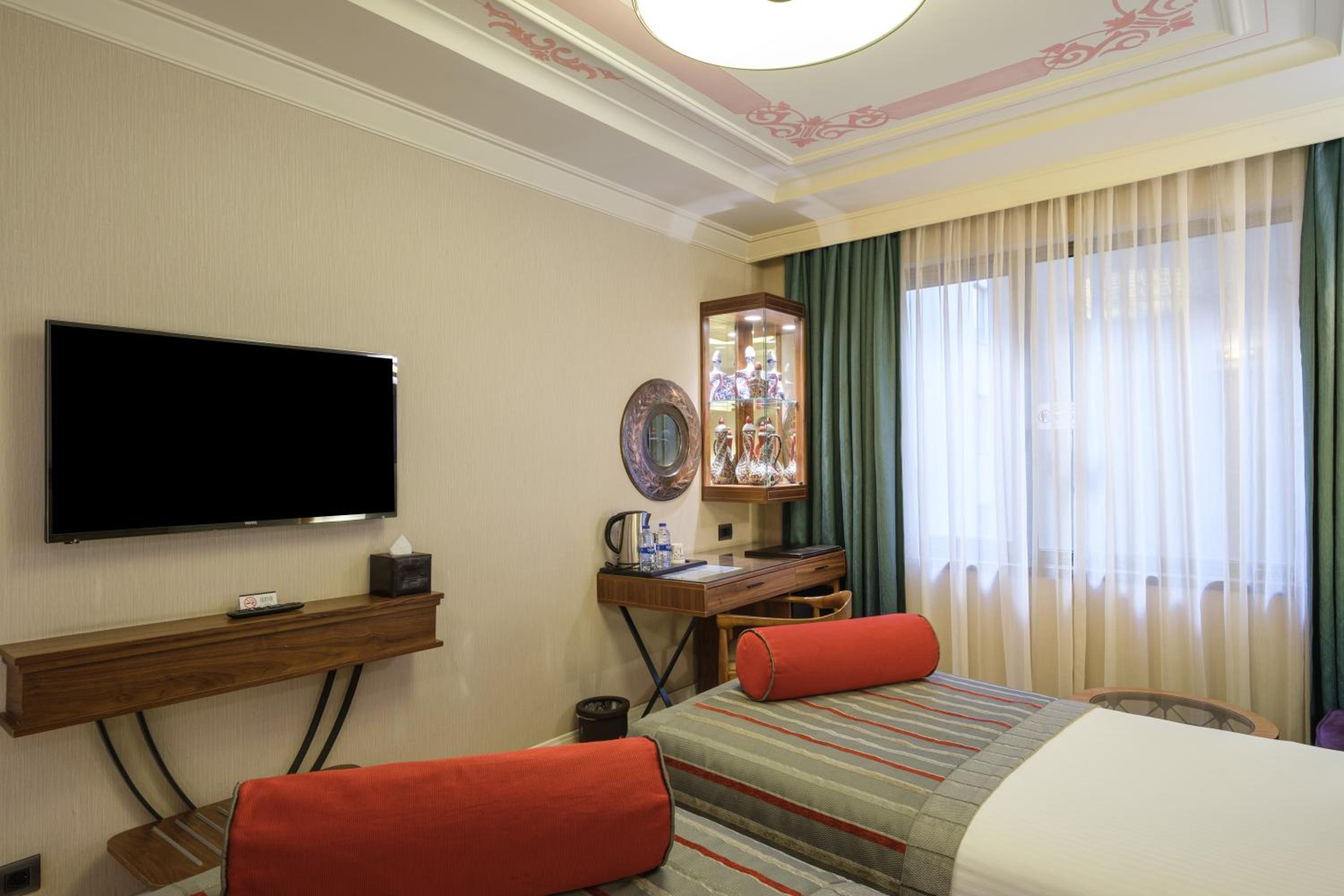 Golden Age Hotel Taksim - Image 46