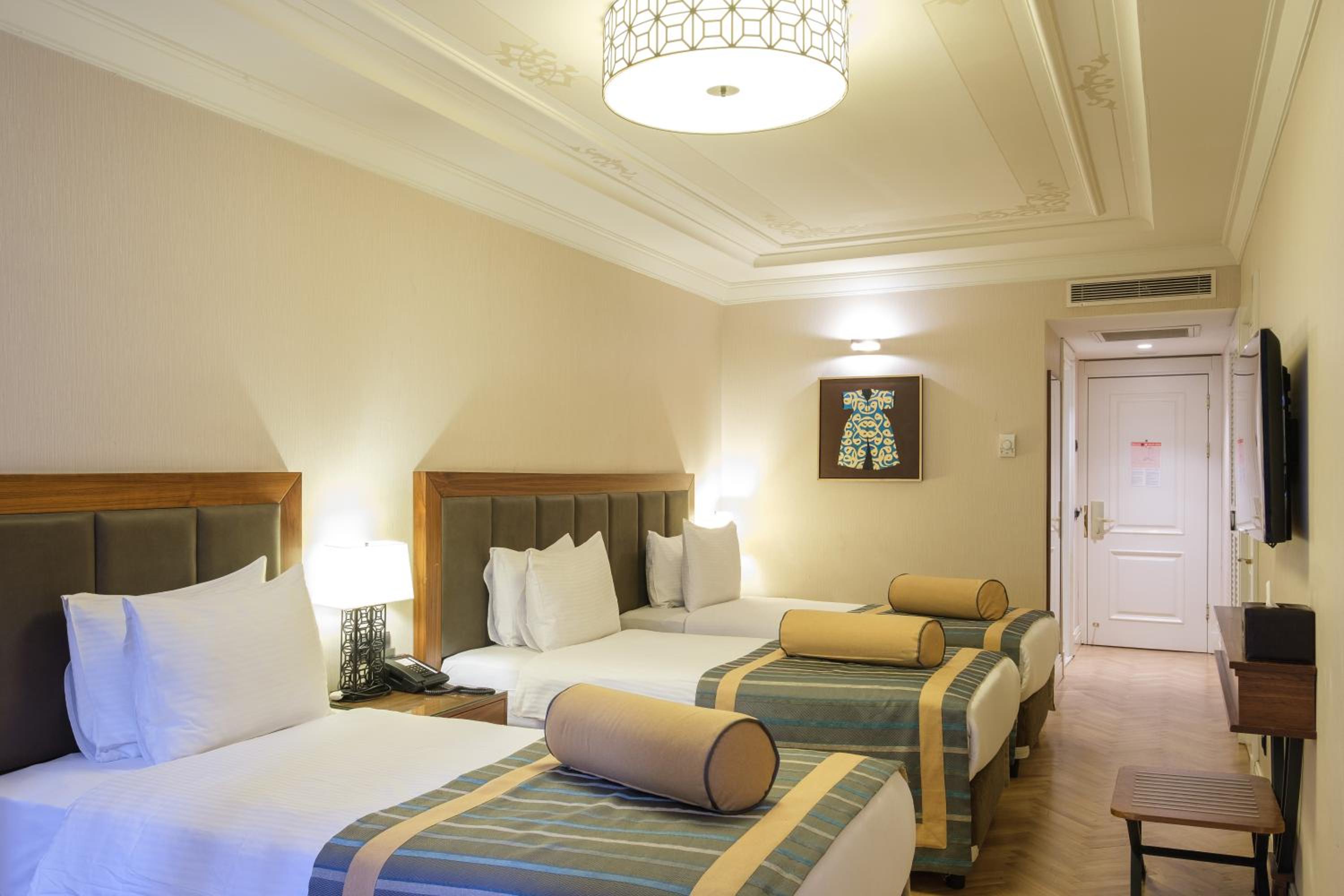 Golden Age Hotel Taksim - Image 40