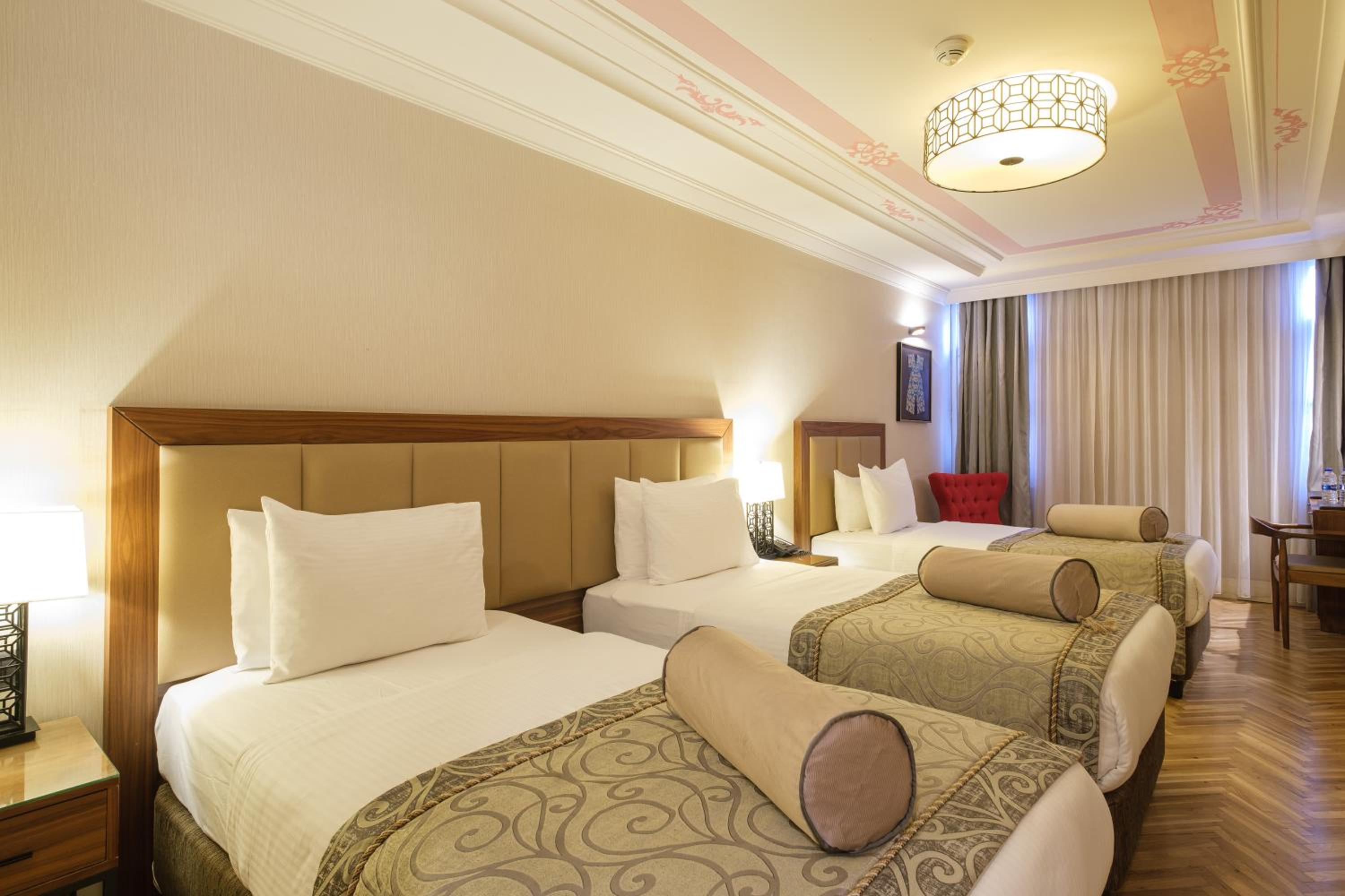 Golden Age Hotel Taksim - Image 41