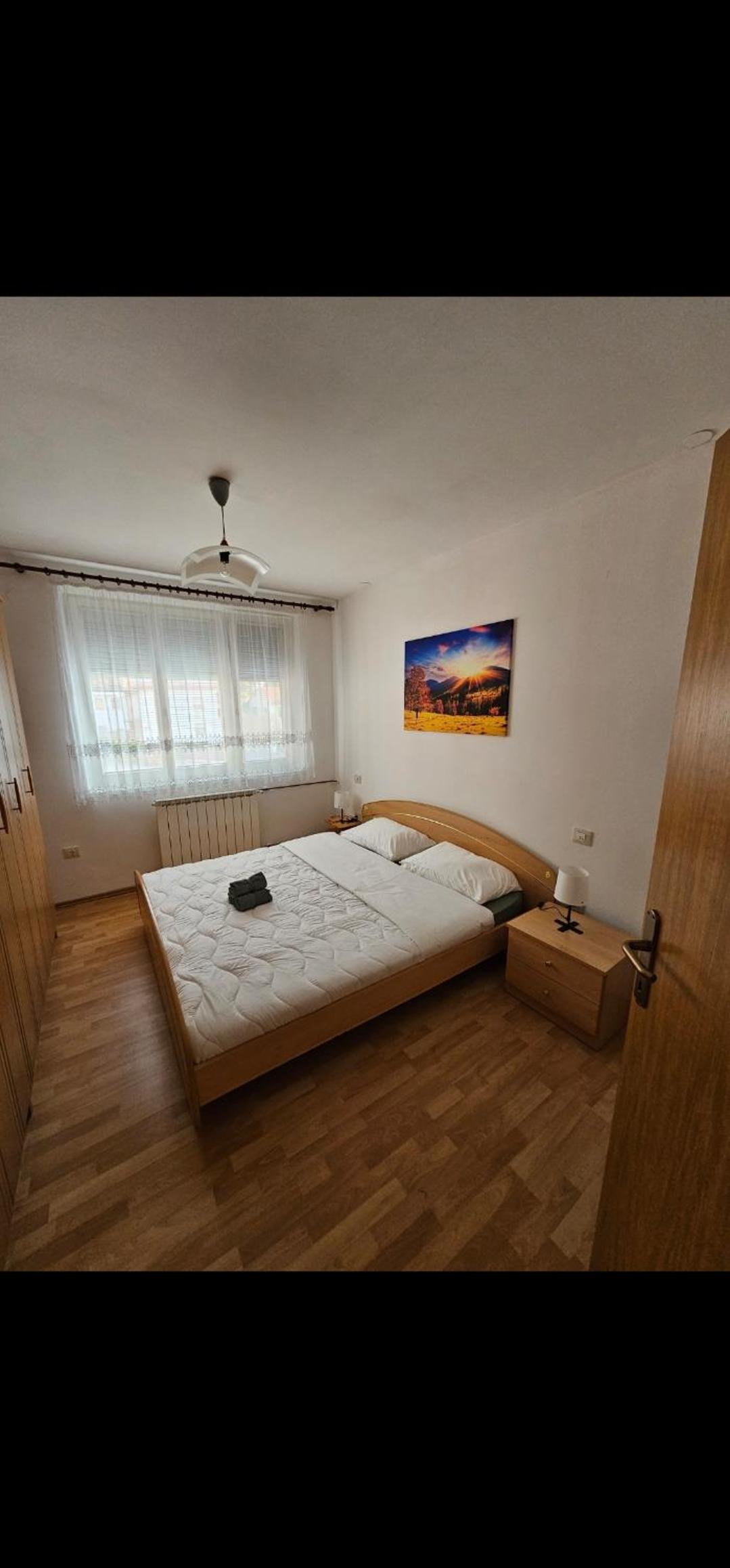 SMARAGD Damir Antunovic-sobodajalec view 5