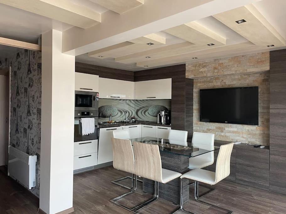 Brand New Valera Luxury Studio