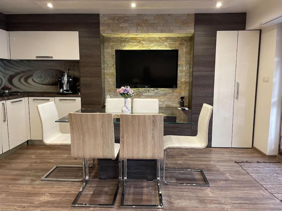 Brand New Valera Luxury Studio