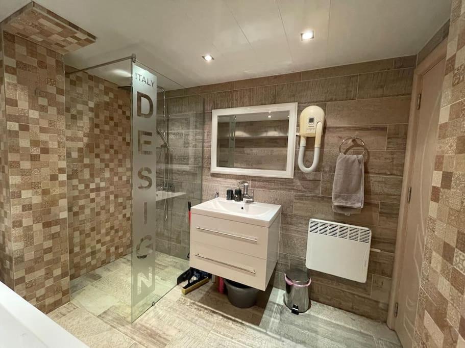 Brand New Valera Luxury Studio