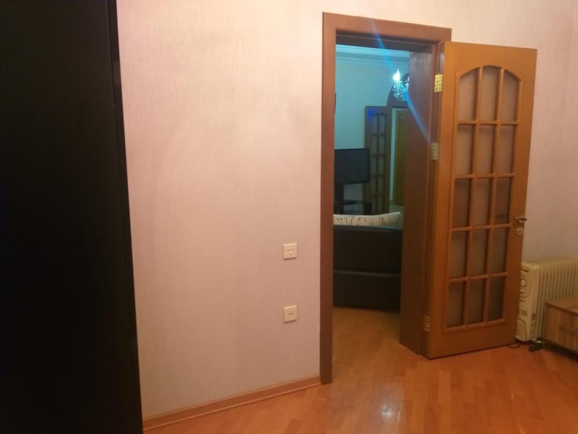 xoroshoya 3 komnotnaya kvartira na tarqovim