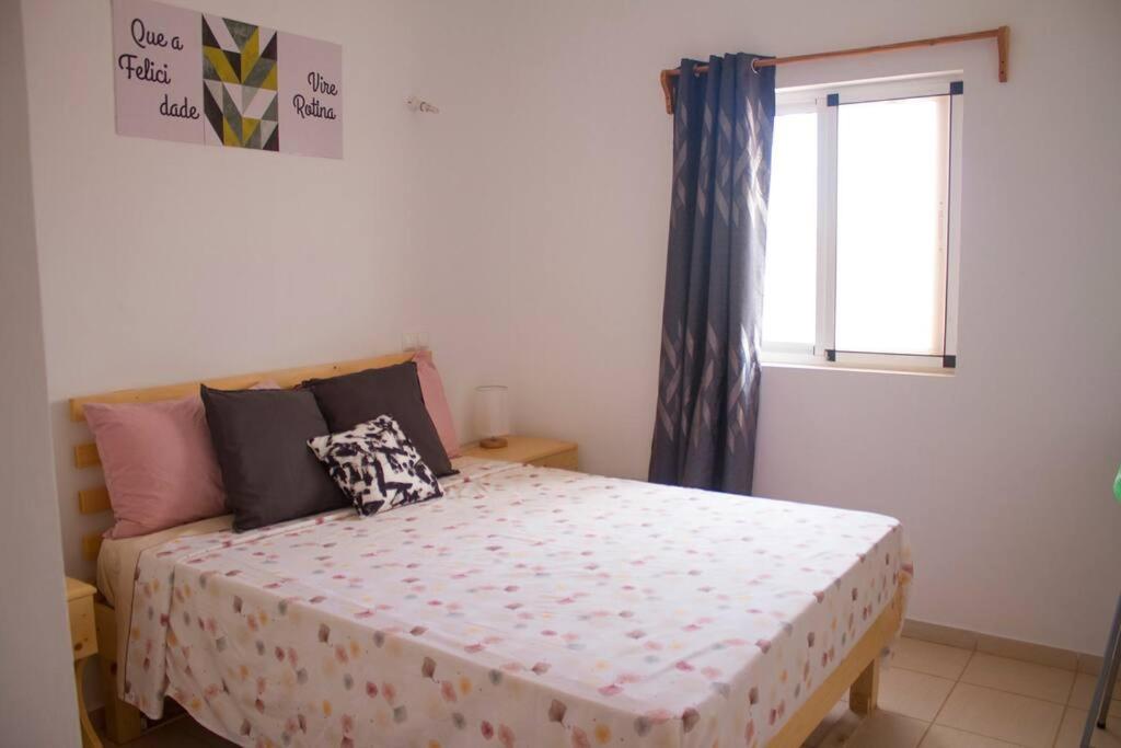 Cosy & Relax Yellow House 5mn walk from the beach!