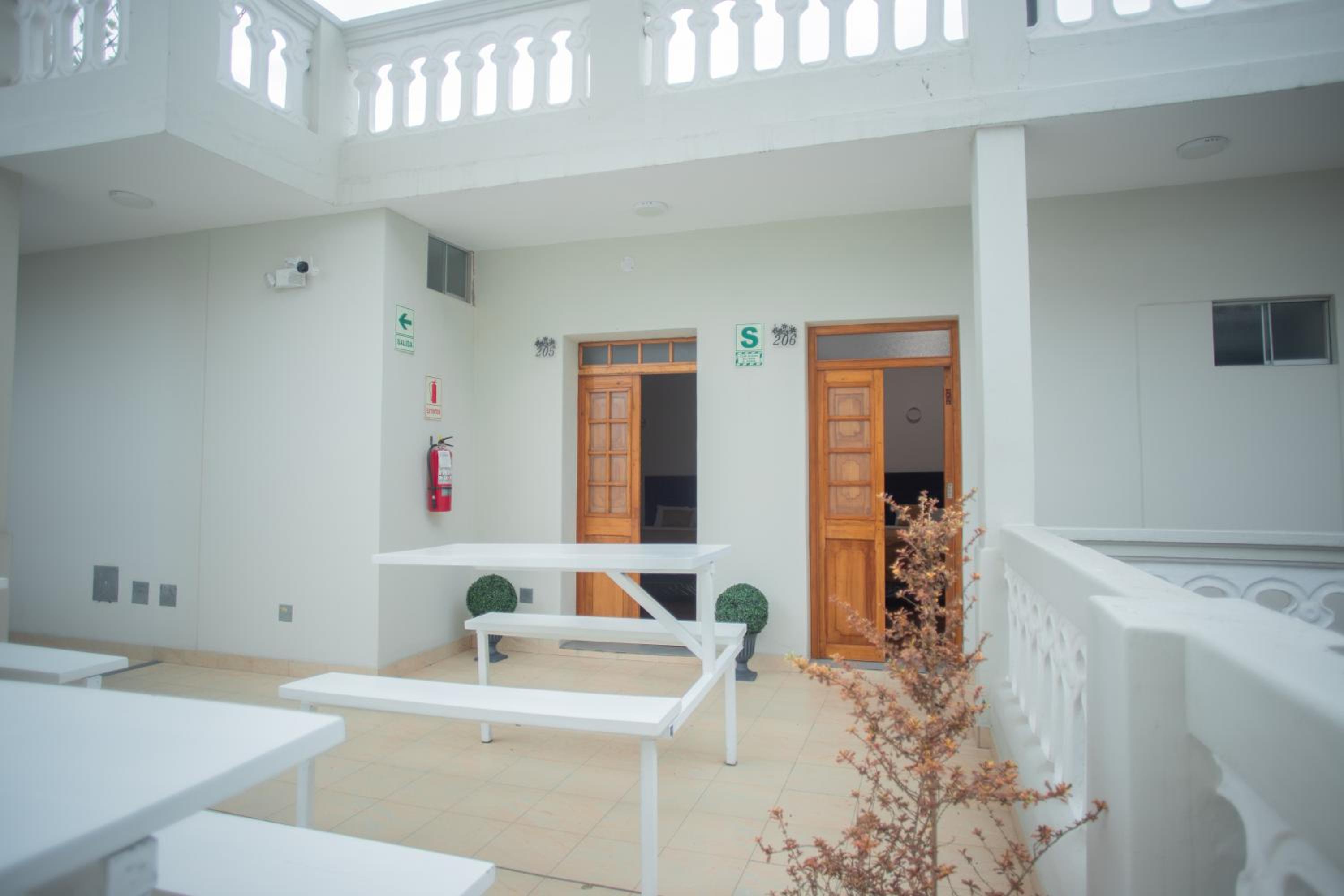Hostal TELSA SWEET STAY Inkahoteles view 2
