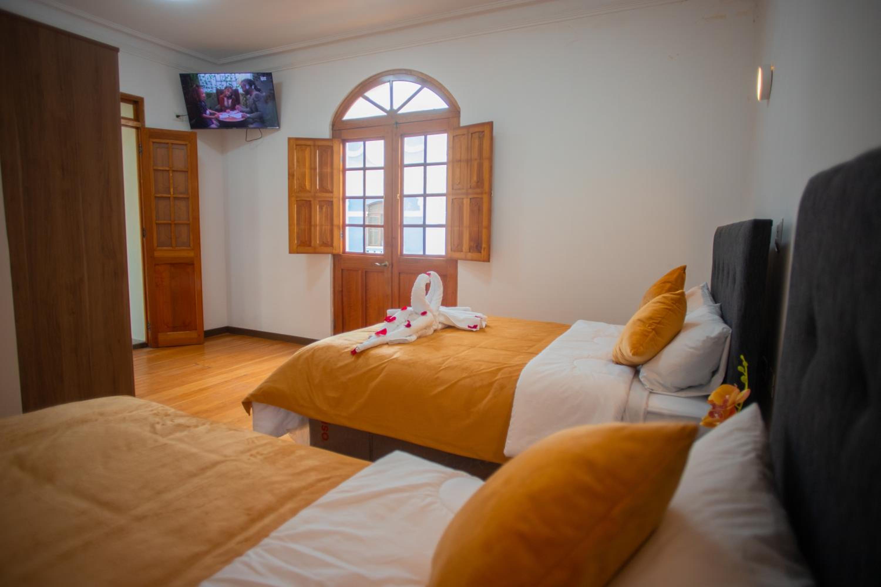 Hostal TELSA SWEET STAY Inkahoteles view 4