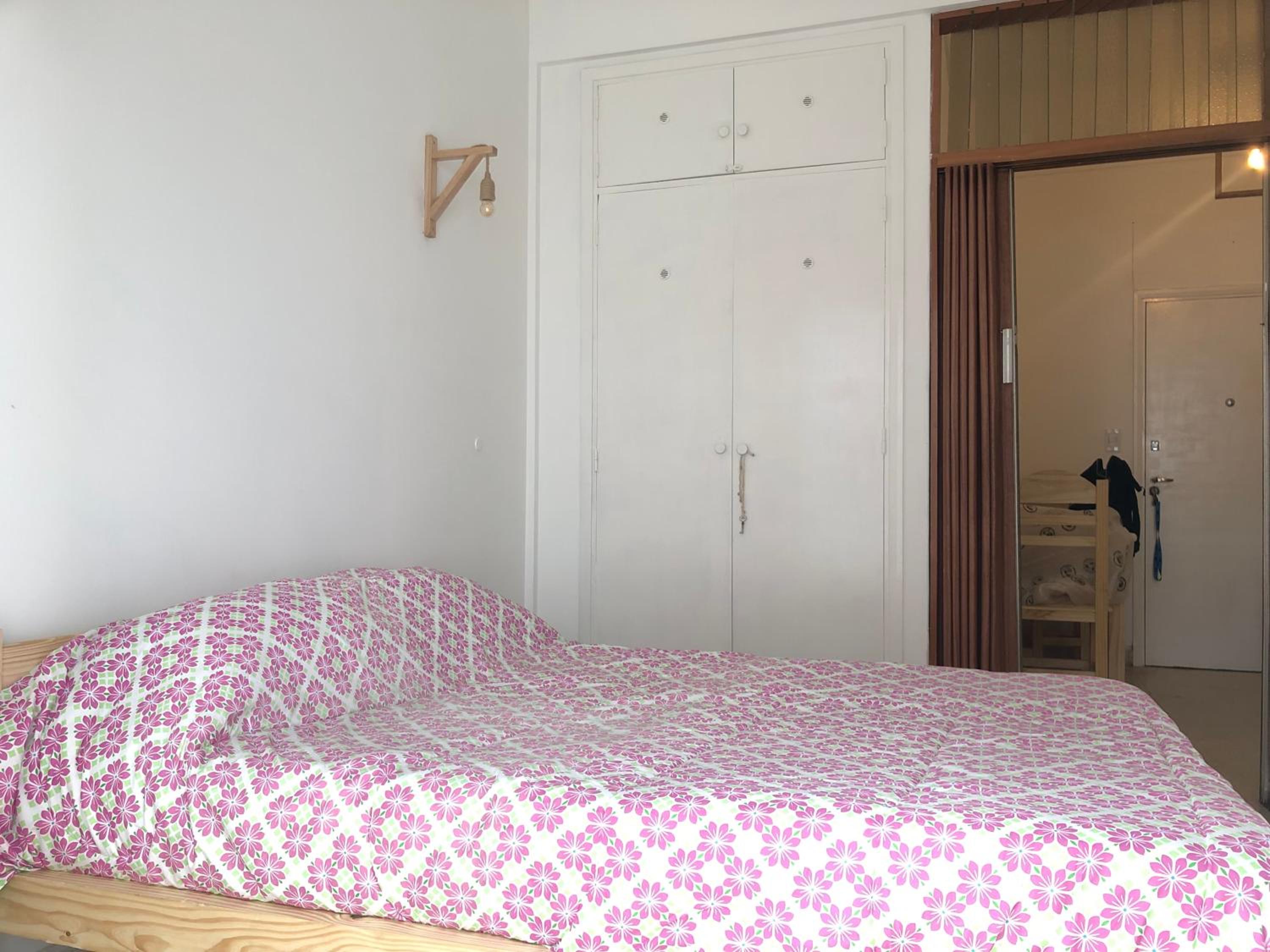 Departamento zona Güemes, a dos cuadras del mar ,Dos ambientes,céntrico