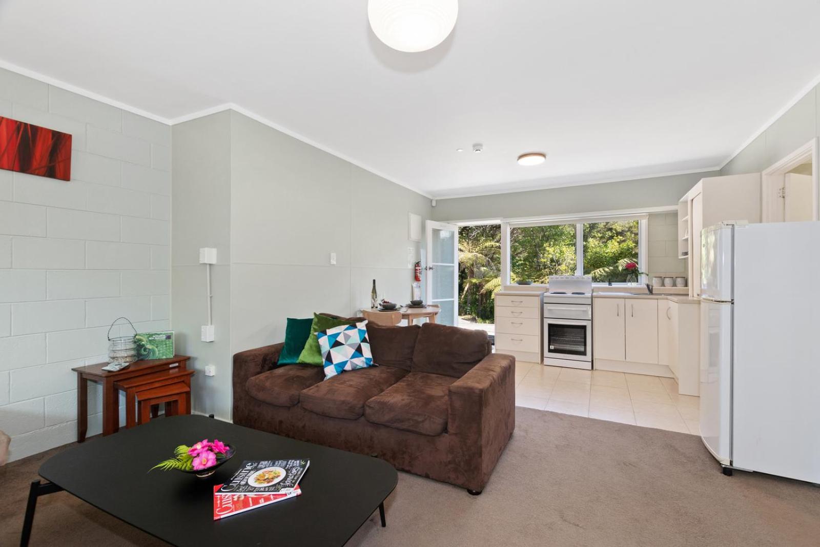 Camellia with WiFi - Paihia Unit view 4