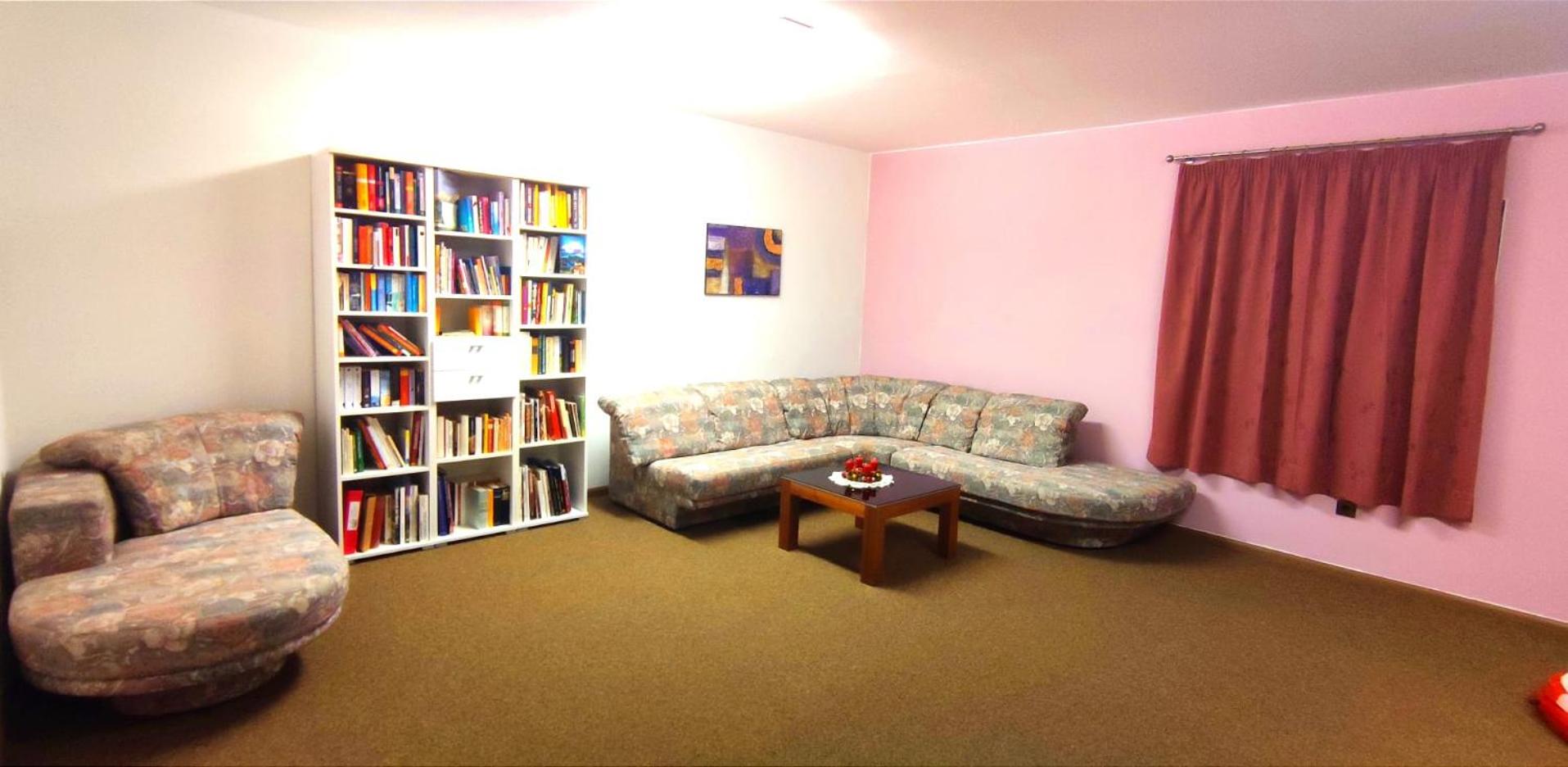 Photo 46