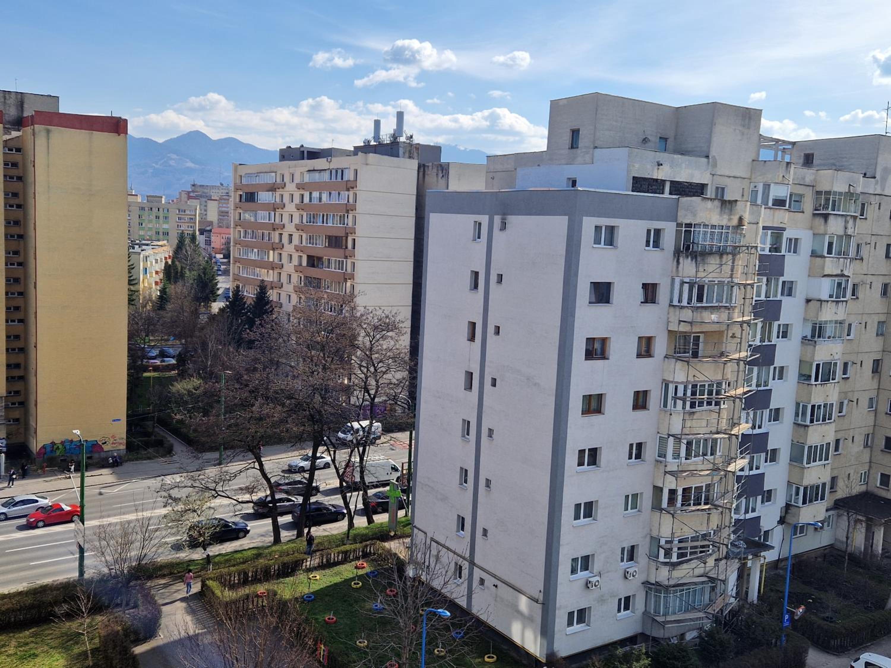 Peak Apartments