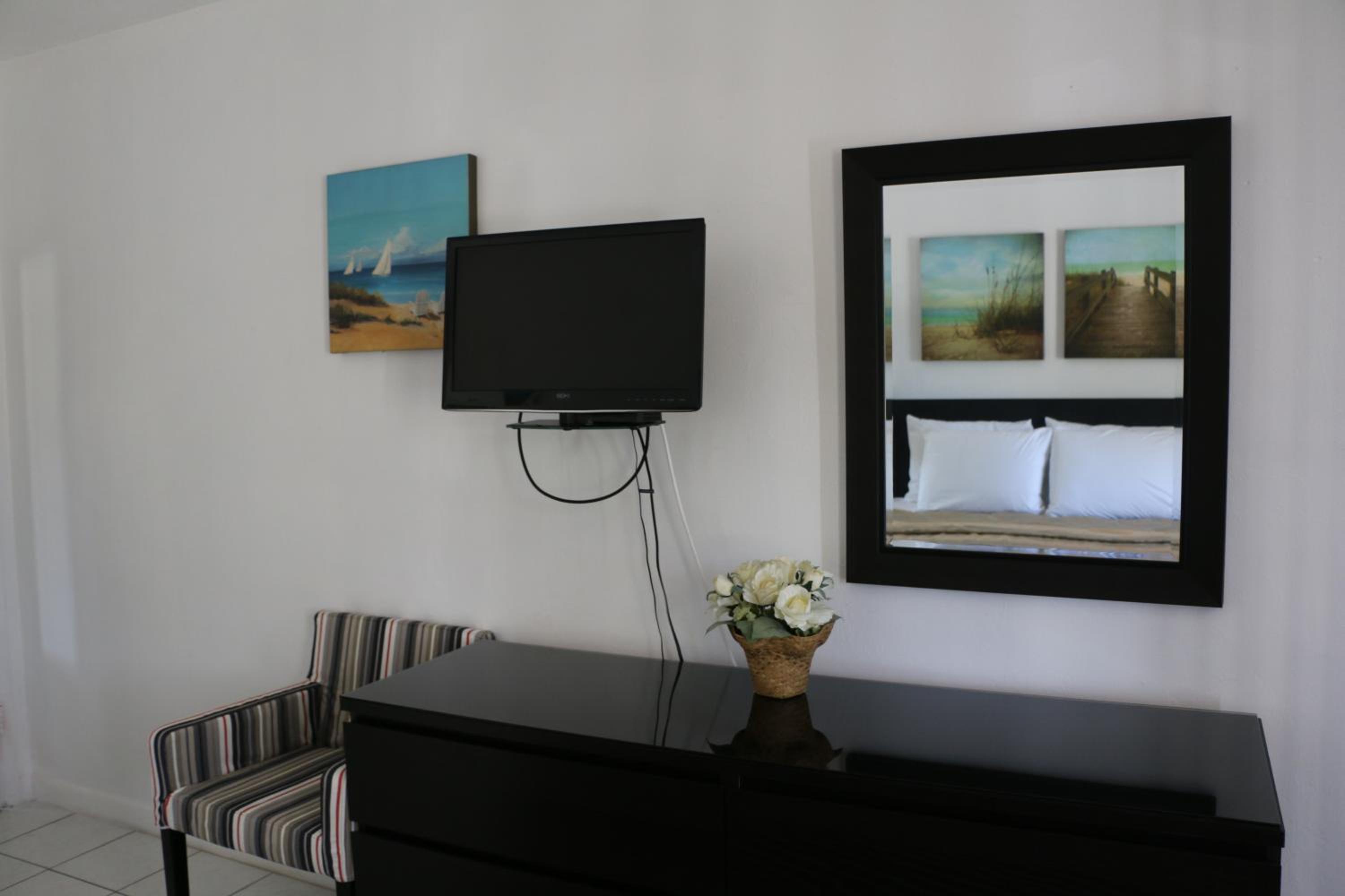 Breakaway Inn Guest House