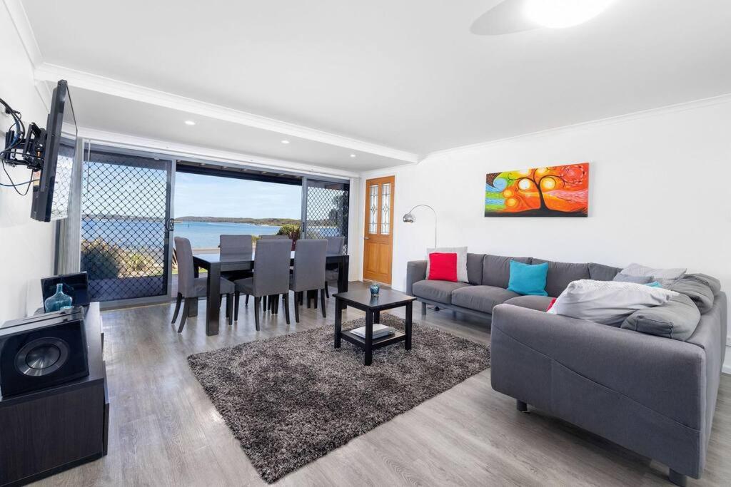 Almonta Apartments on the water front view 4