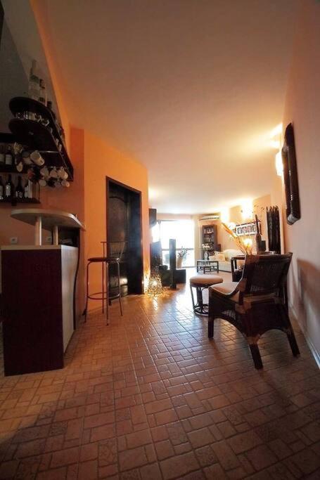 DeLuxe 2 Bedroom Apartment with Pool View MamaAfrica