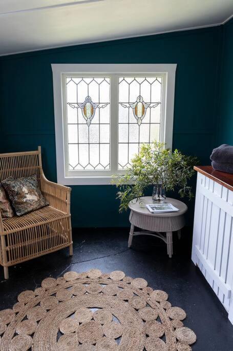 Woolbrook Cottage - Charming 1890's Heritage