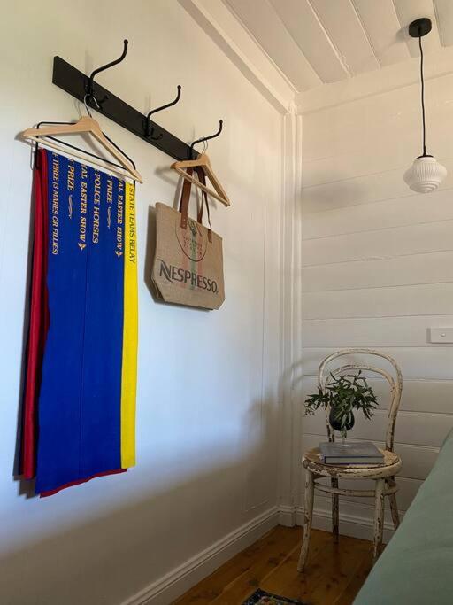 Woolbrook Cottage - Charming 1890's Heritage