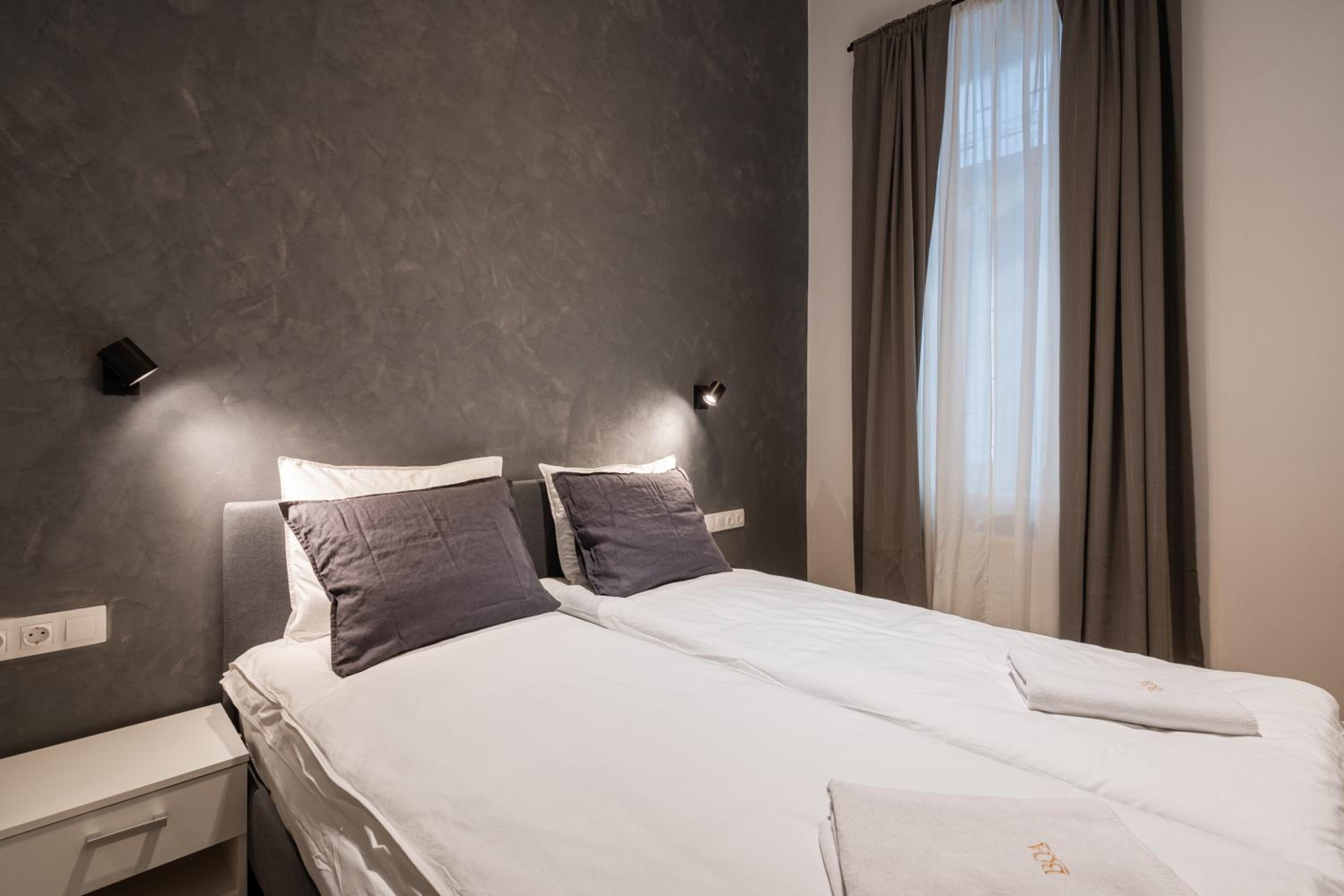 K10 - Kazinczy Street Heritage Suite - Best Location by BQA view 2