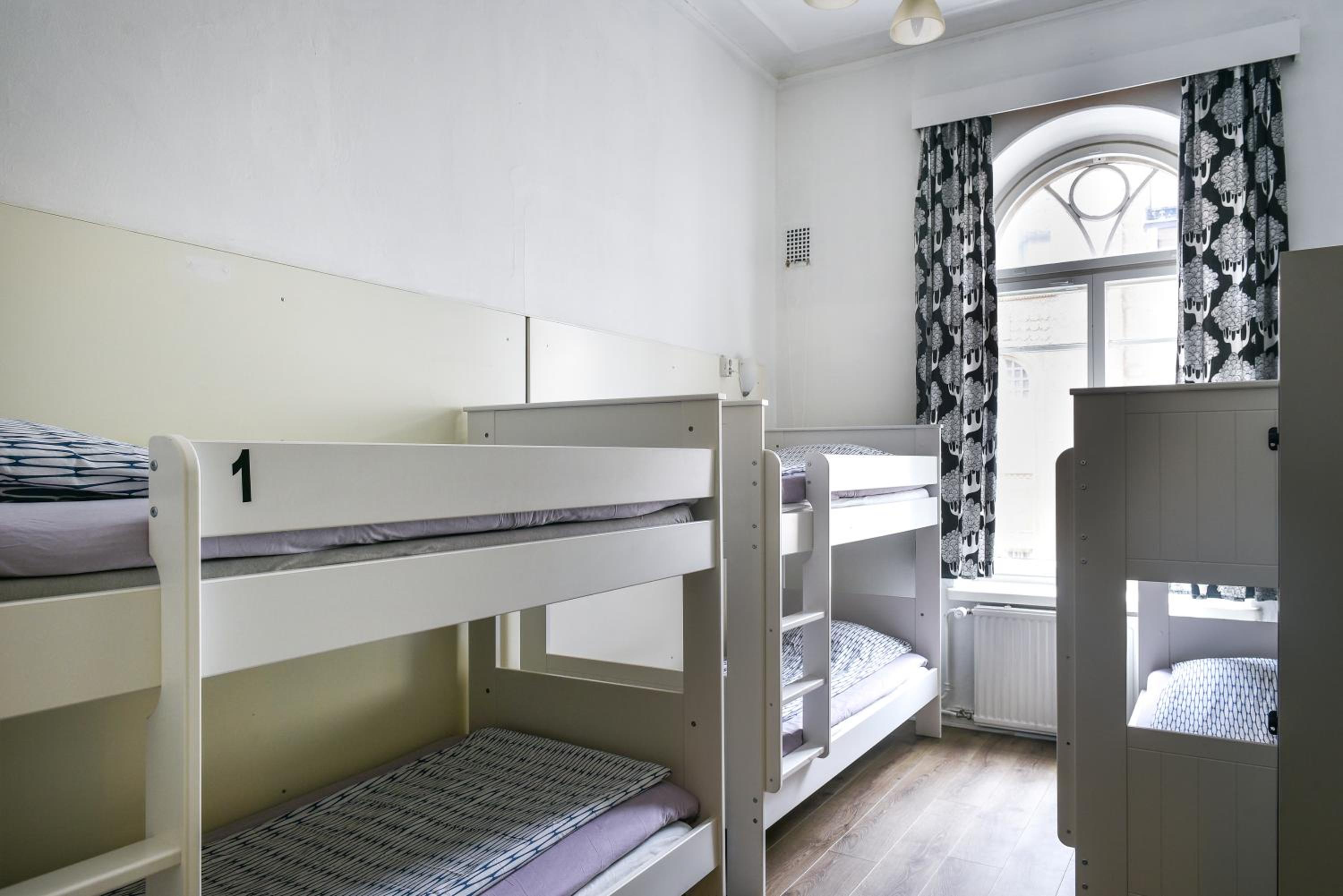 Hostel Diana Park