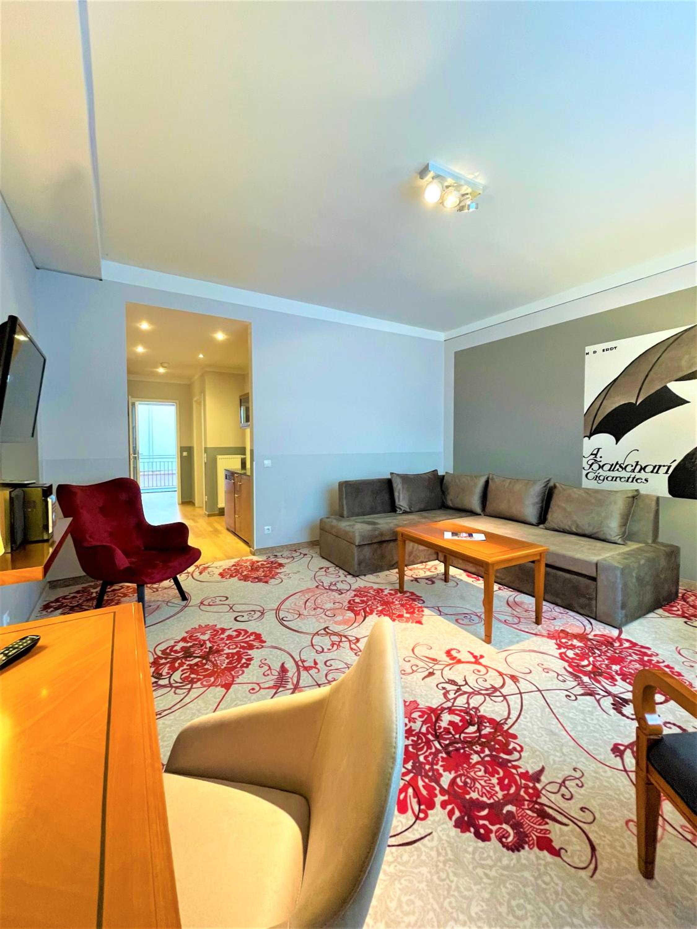 LIKESTAY Premium Baden-Baden - ehemals Batschari Palais — photo 38