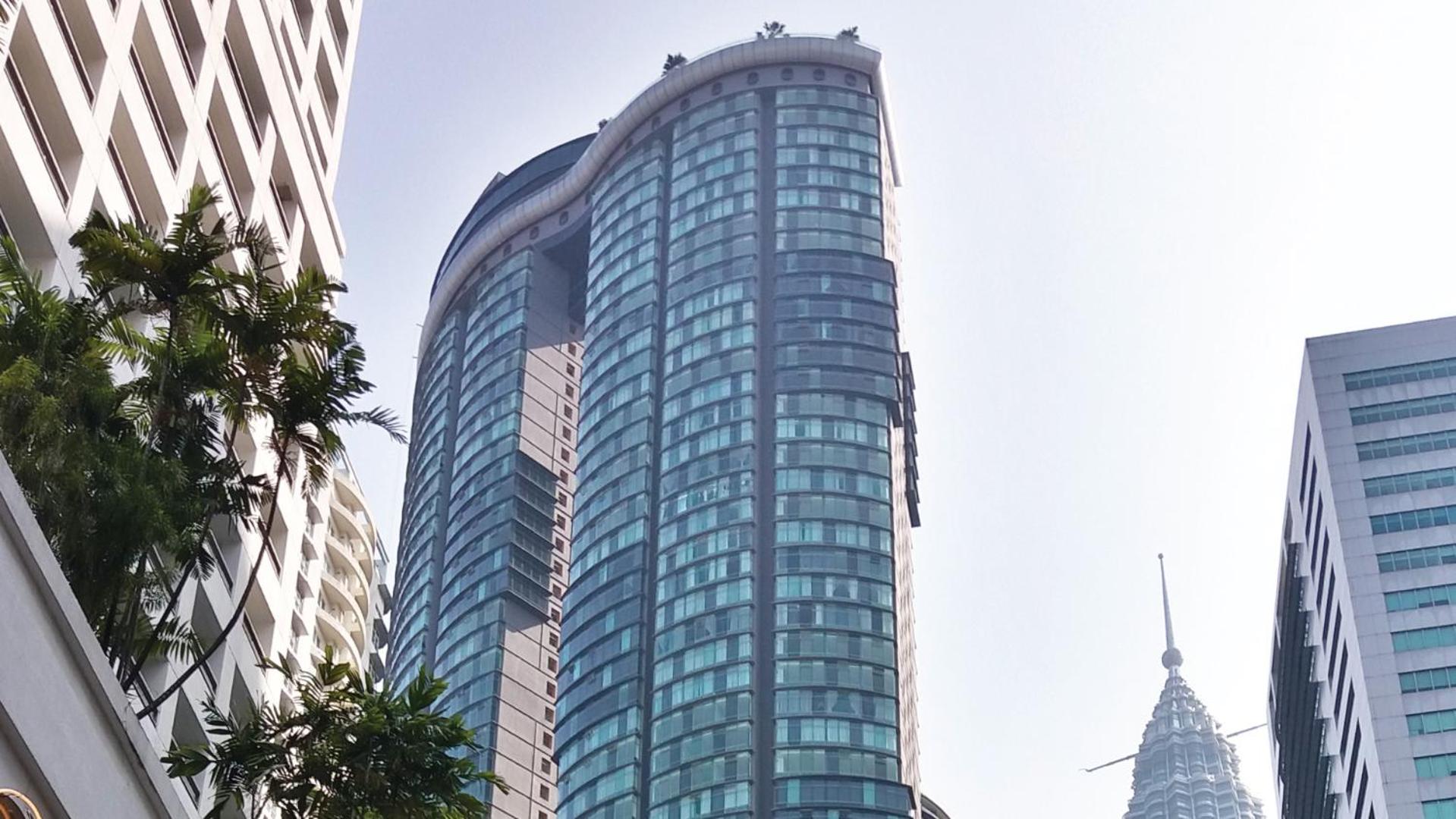 Sky Suites KLCC by iRent365 photo 1