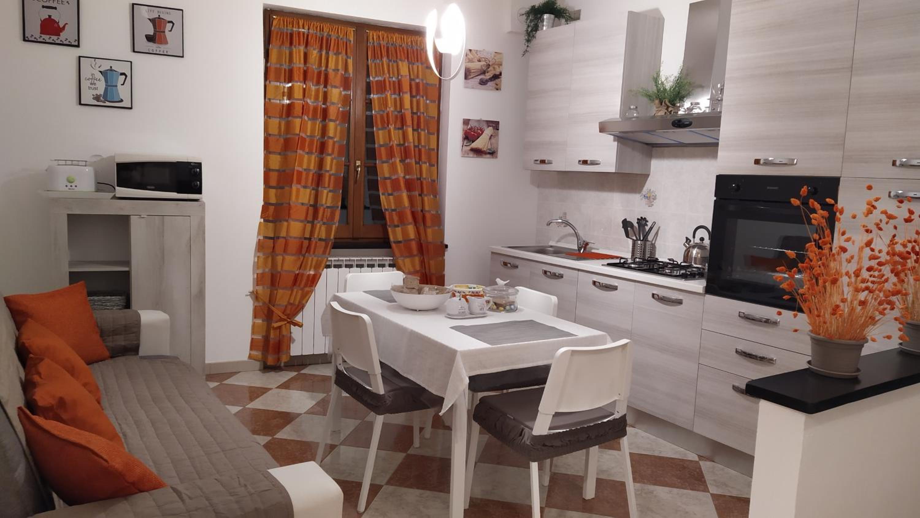 La Casa Dell'Arco view 2