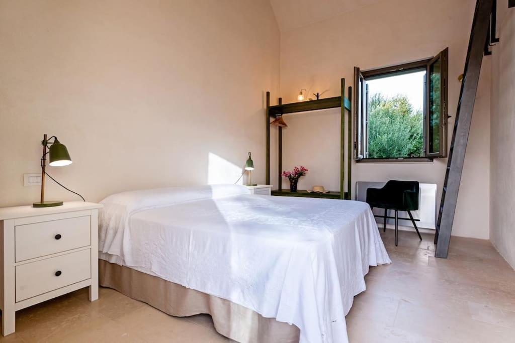 Casale Donna Costanza