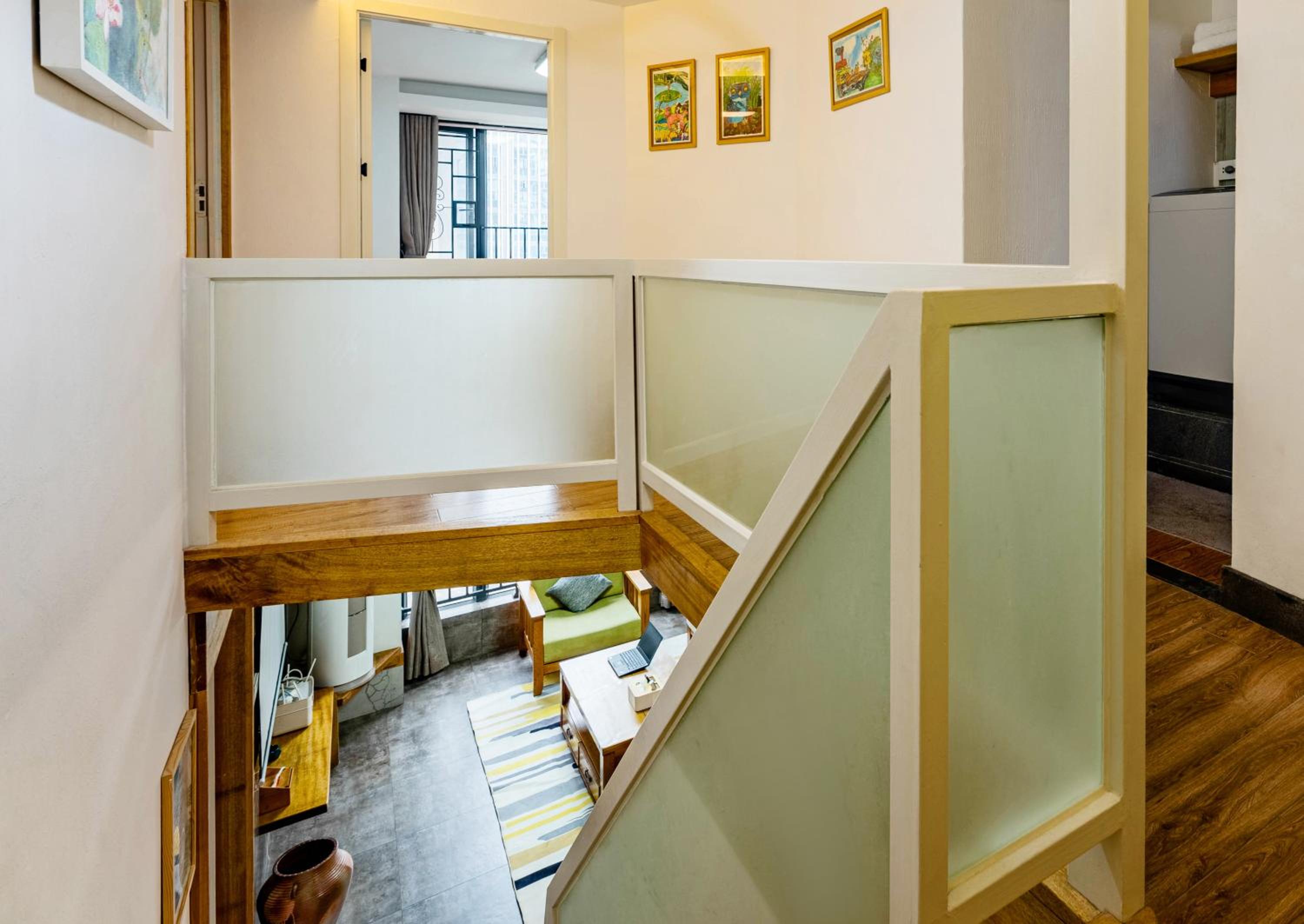 Guangzhou He She Art Apartment