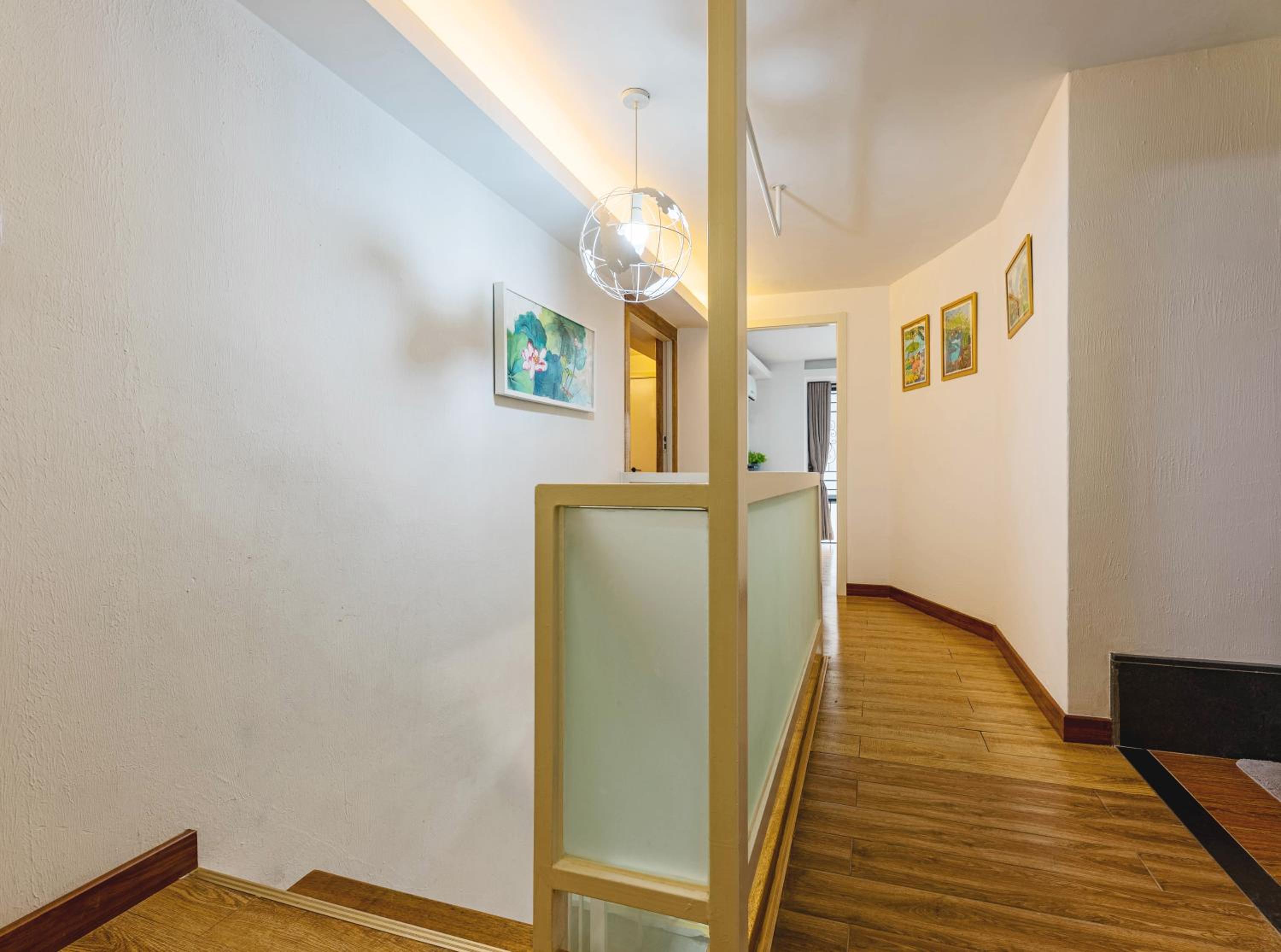 Guangzhou He She Art Apartment