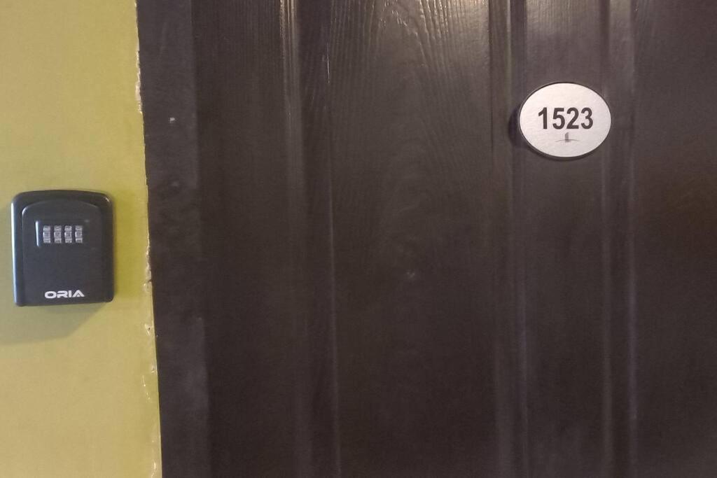 Unit in S Marino Residence,walking distance tò SM City,G Mall of Cebu,Robinsons Galleria