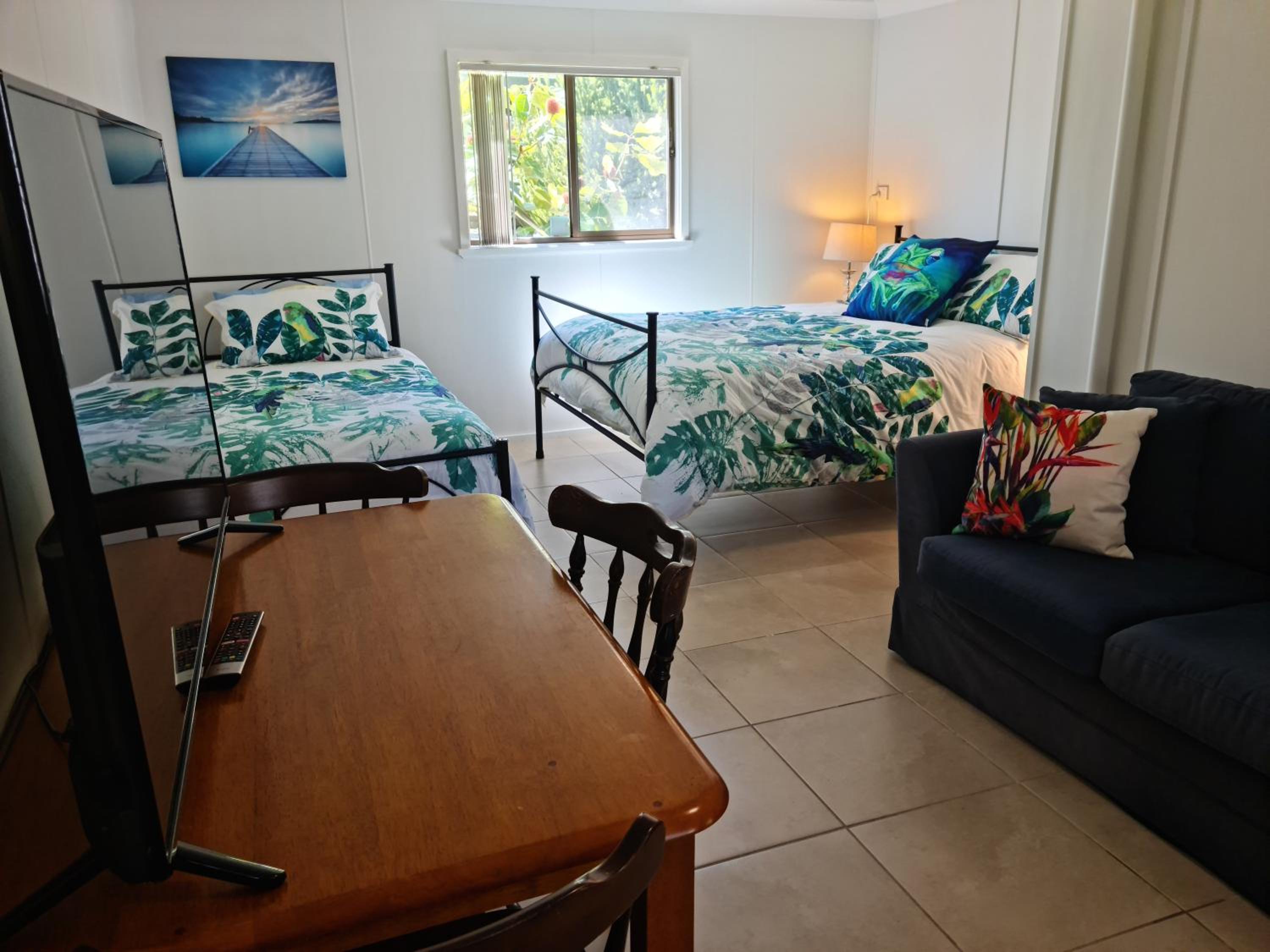 Paradise Bungalow Waterfront