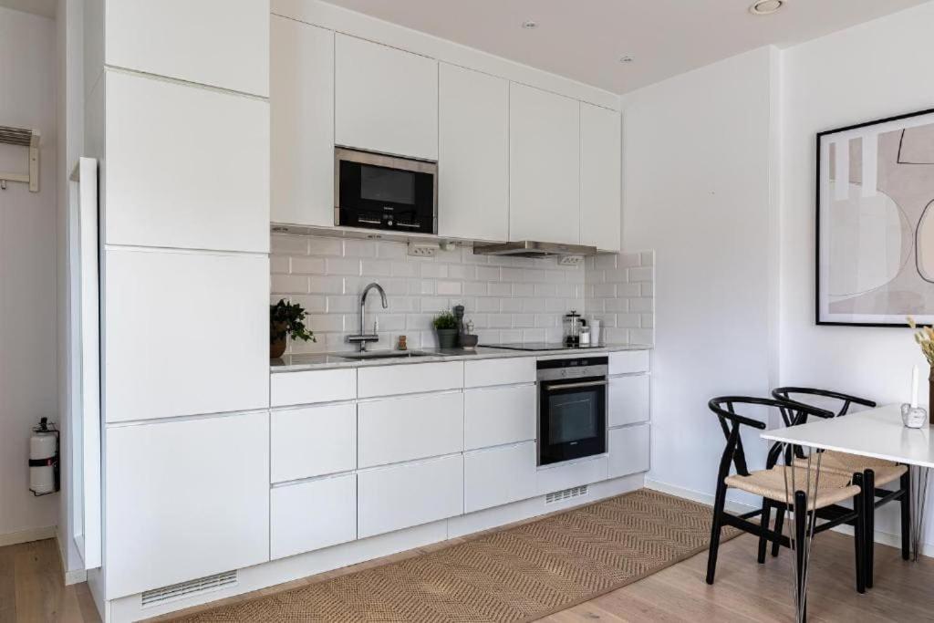 Beautiful and modern accommodation near Stockholm City view 2