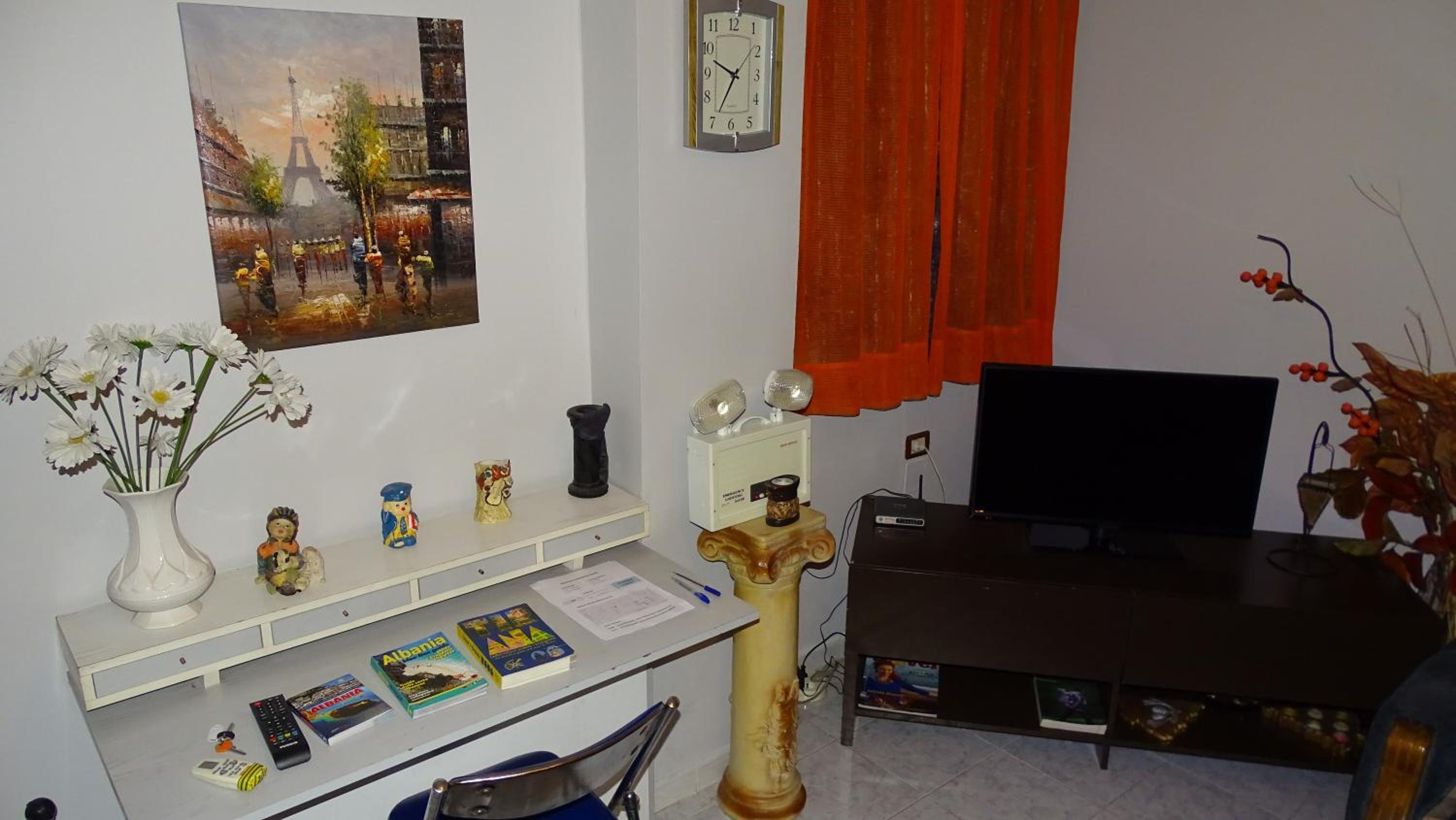Central Apartments Shoshi