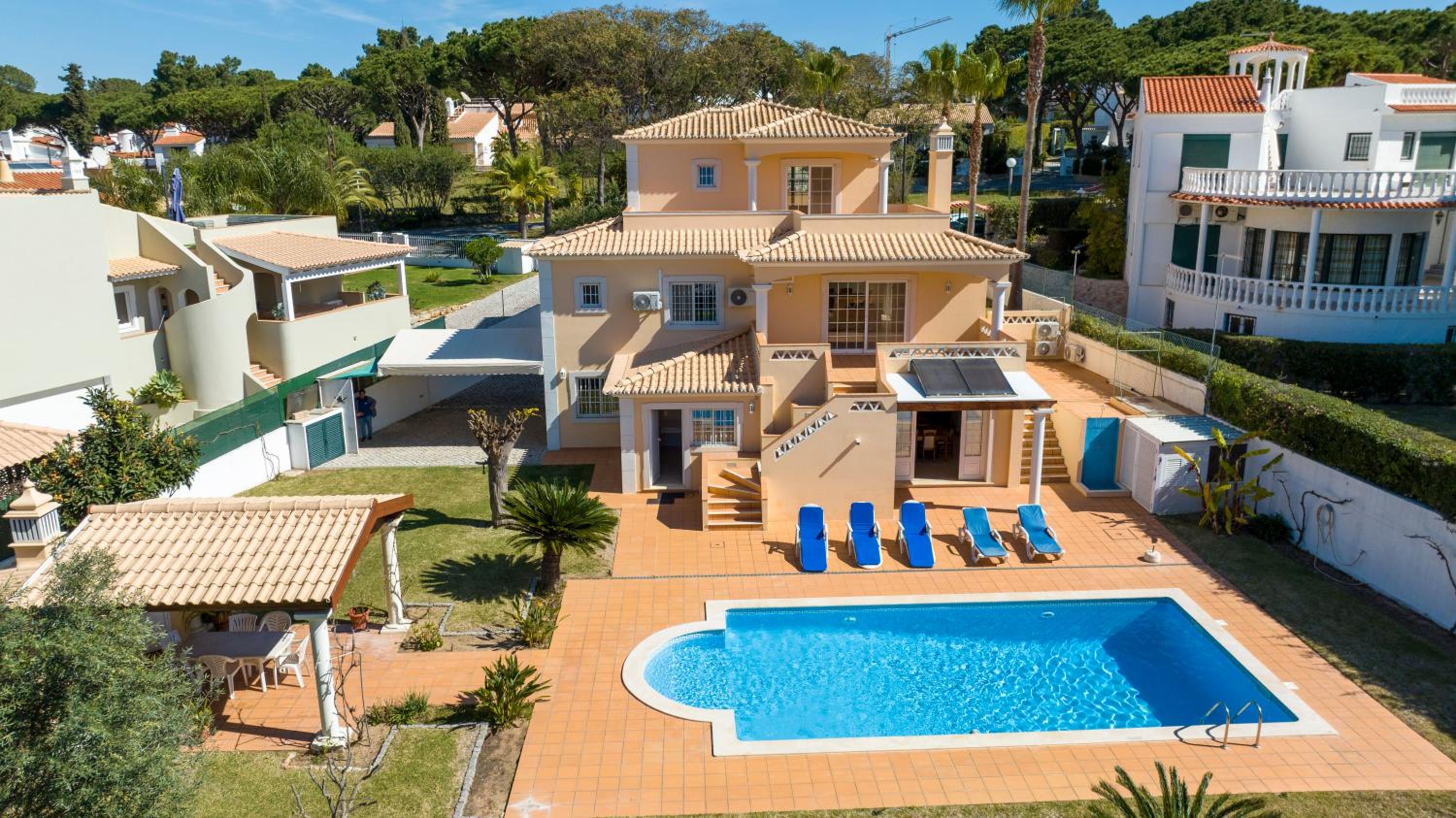 Hotel Amora Classic Villa