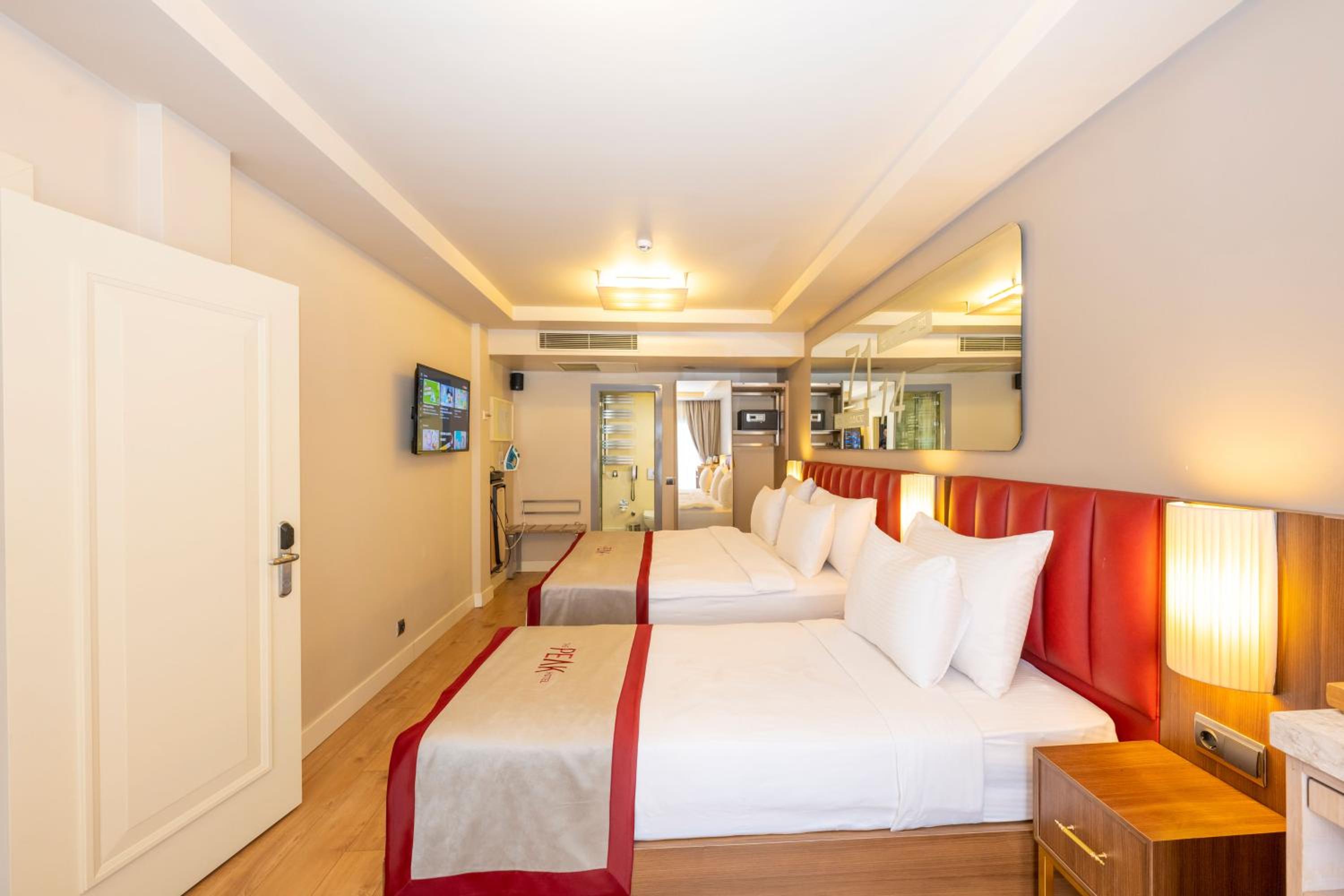 Ramada By Wyndham Istanbul Pera Taksim - Image 121